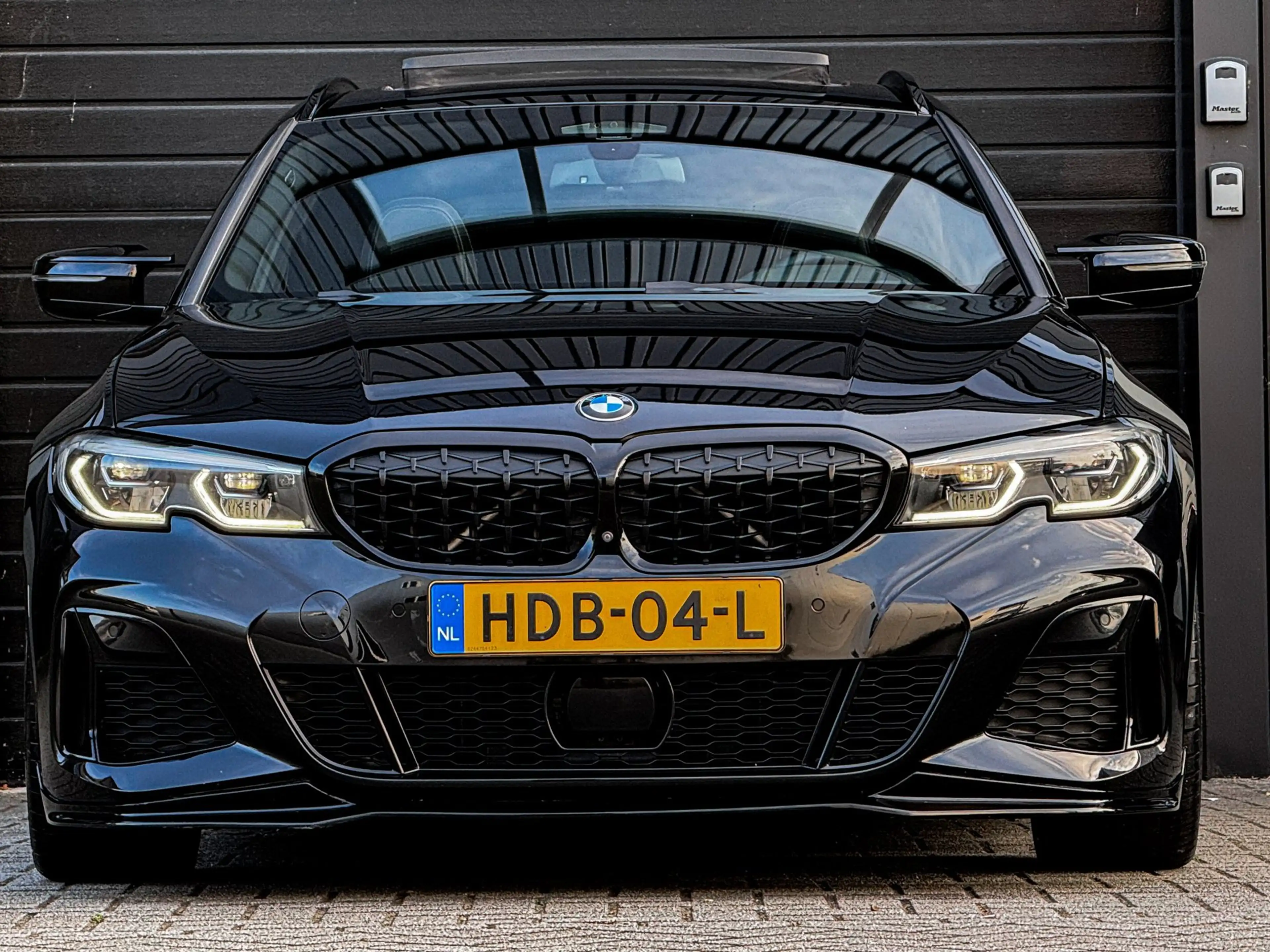 BMW 340 3-serie Touring M340i xDrive M-SPORT 374 PK PANO/L — photo 11