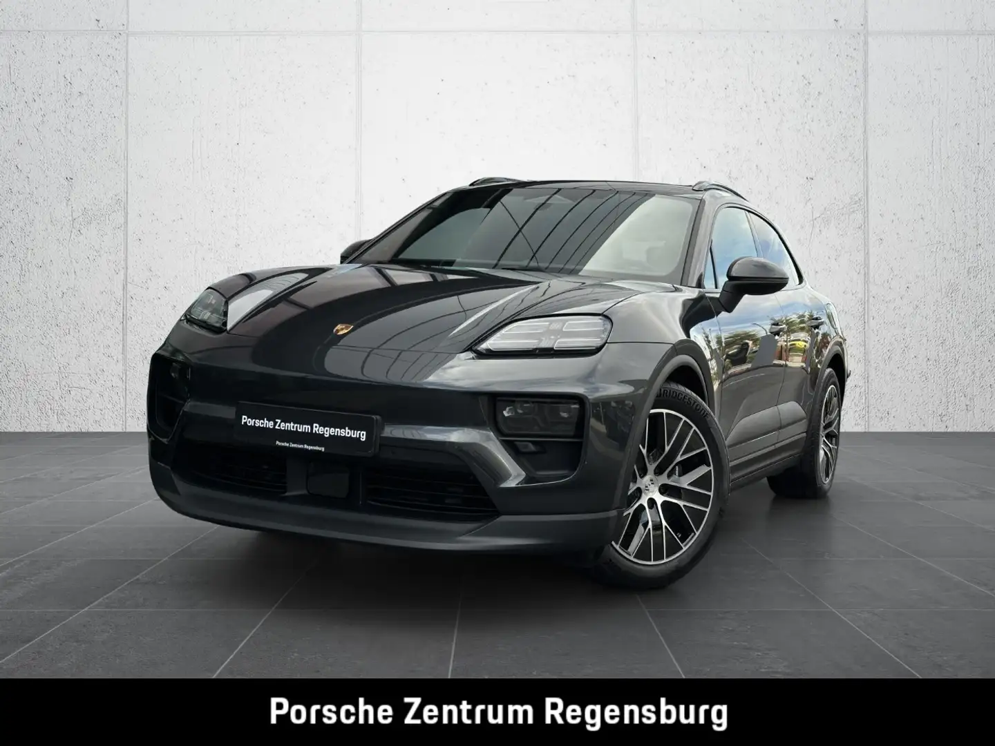Porsche Macan 4 PANO Sitzbelüftung BOSE Grau - 2