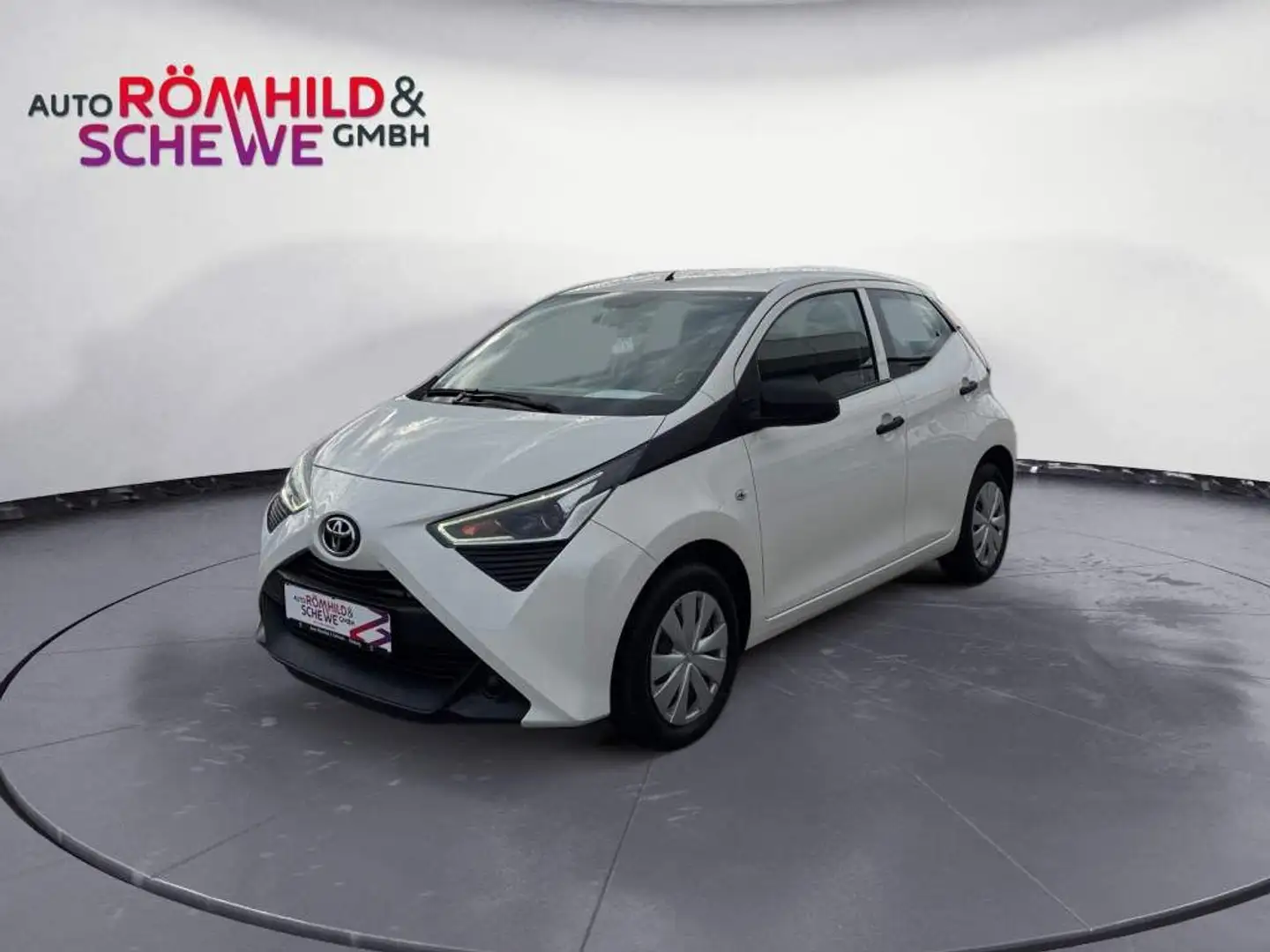 Toyota Aygo X Blanc - 1