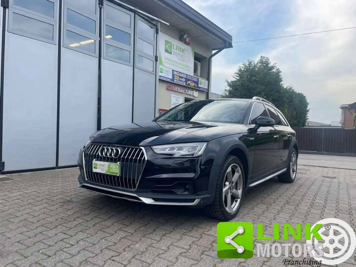 Audi A4 allroad 2.0 TDI 190 CV S tronic Noir - 1