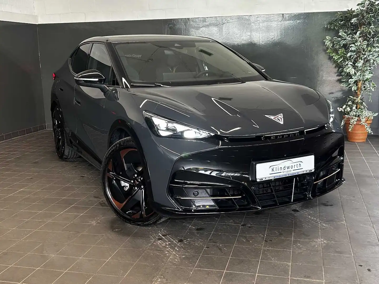CUPRA Tavascan 250kW/82kWh 4Drive VZ +AHK+Pano Szary - 2