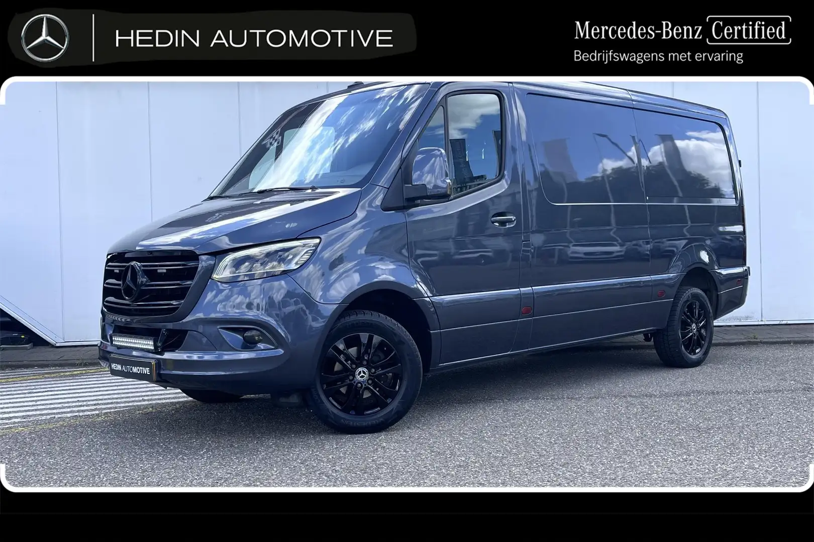 Mercedes-Benz Sprinter 319 V6 L2H1 Automaat | Professionalpakket | Audio- Zwart - 1