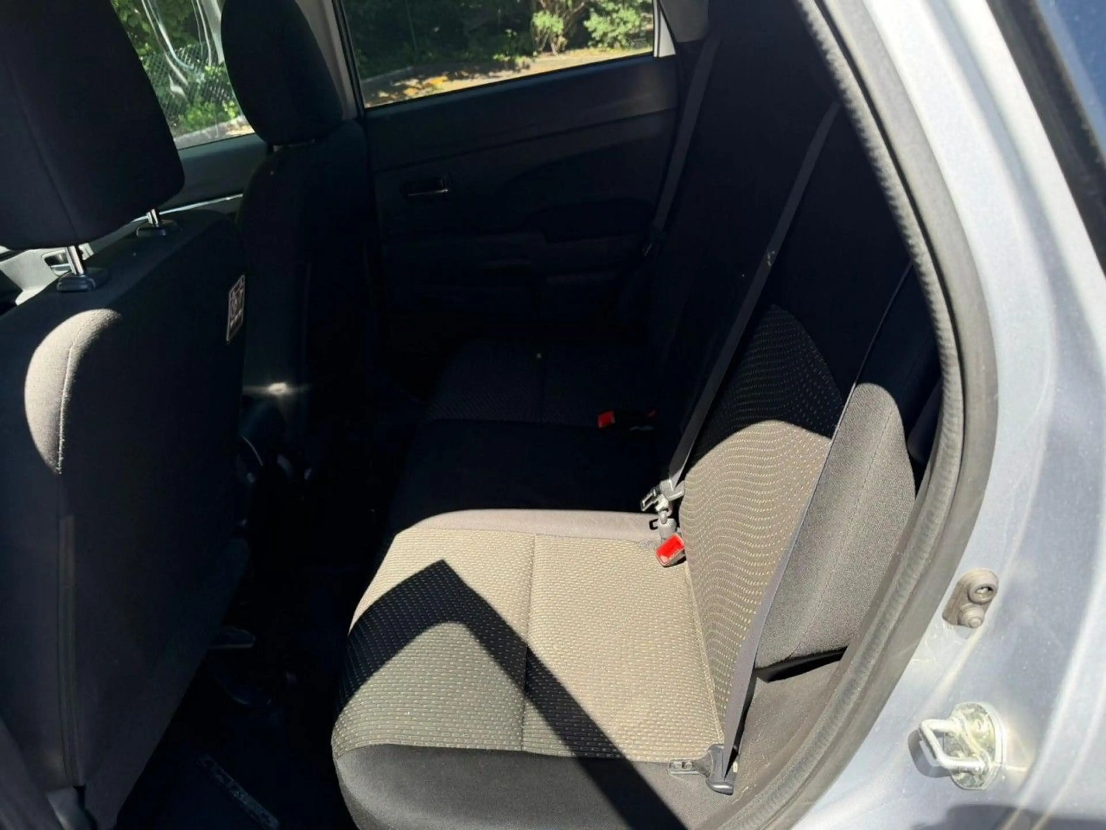 Mitsubishi ASX Plus 4WD Klima Rückfahrkamera Sitzheizung — photo 9