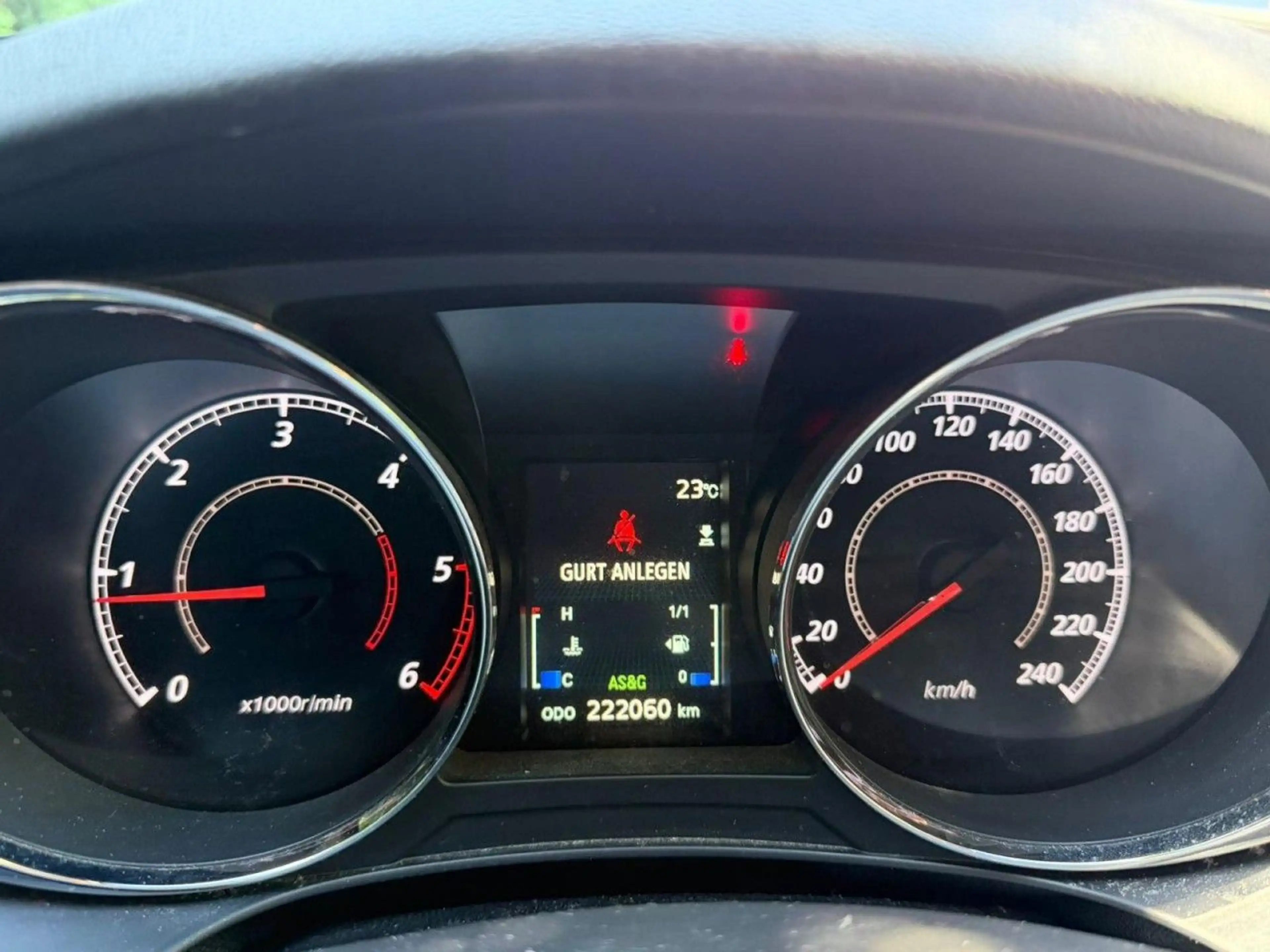 Mitsubishi ASX Plus 4WD Klima Rückfahrkamera Sitzheizung — photo 14