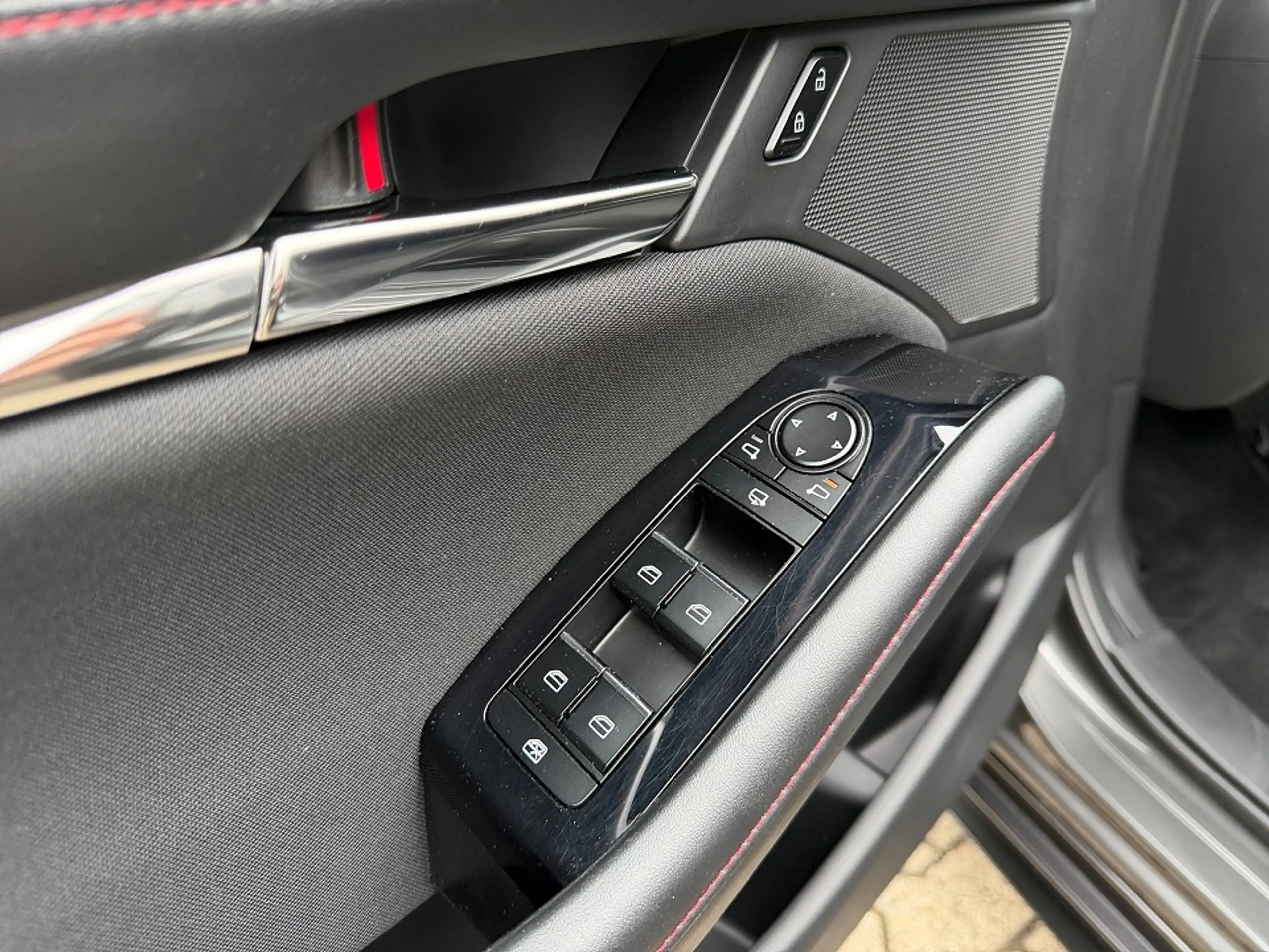 Mazda 3 e-SKYACTIV G 140 Autom. Homura — photo 14