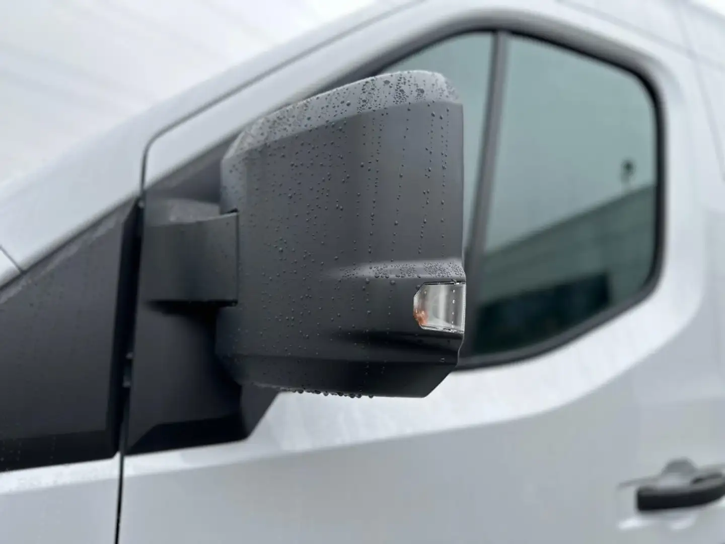 Renault Master L3H2 Advance 3,5t dCi 150 PS Blanc - 2