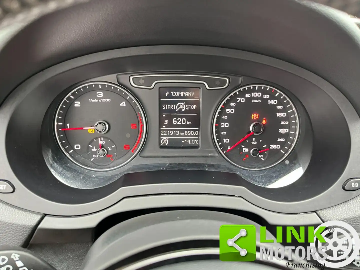 Audi Q3 2.0 TDI 140 CV quattro S tronic S Line Edition Gris - 2