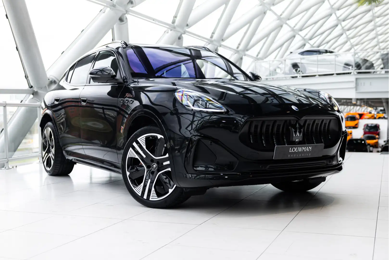 Maserati Grecale AWD Folgore | Climate Package Plus | 360 Surround Чёрный - 1