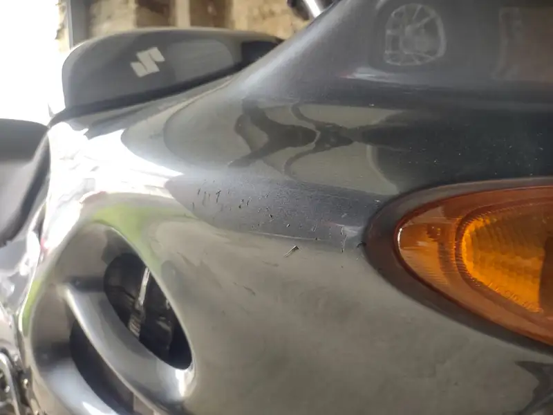 Suzuki GSX 750 - foto 2