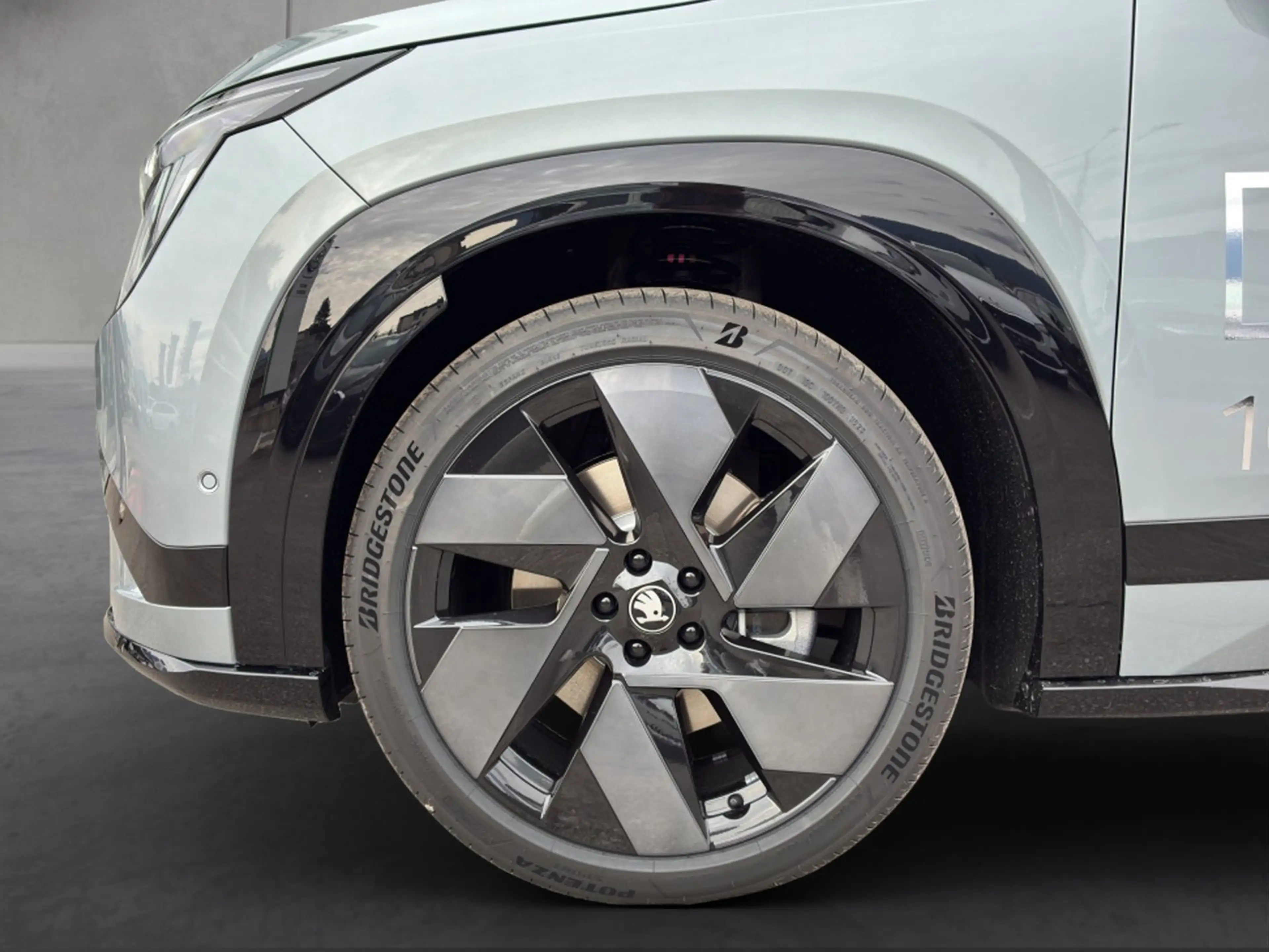 Skoda Peaq Sportline 90x — photo 15