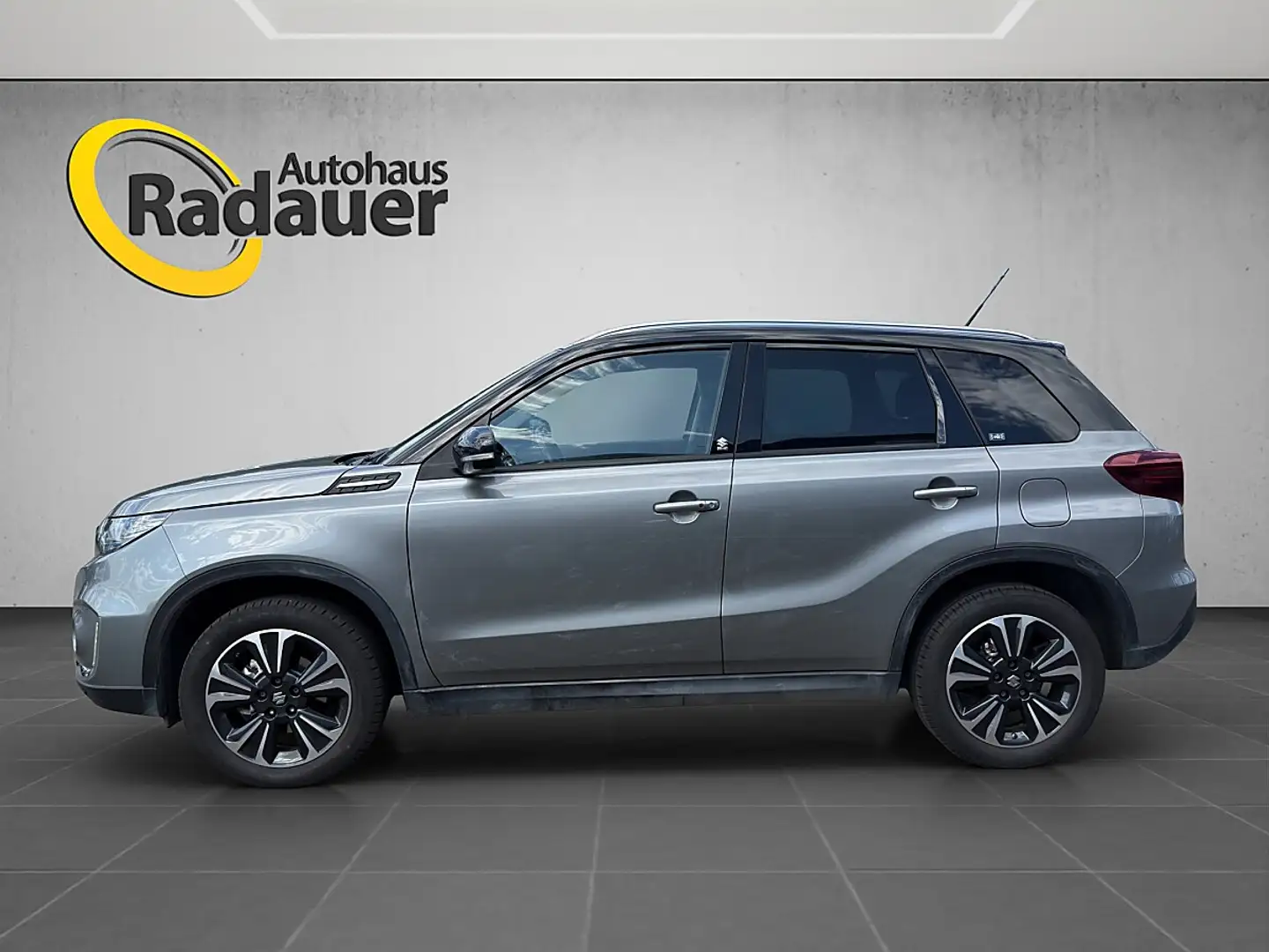 Suzuki Vitara 1,4 GL+ DITC Hybrid ALLGRIP flash Aut. Grau - 2