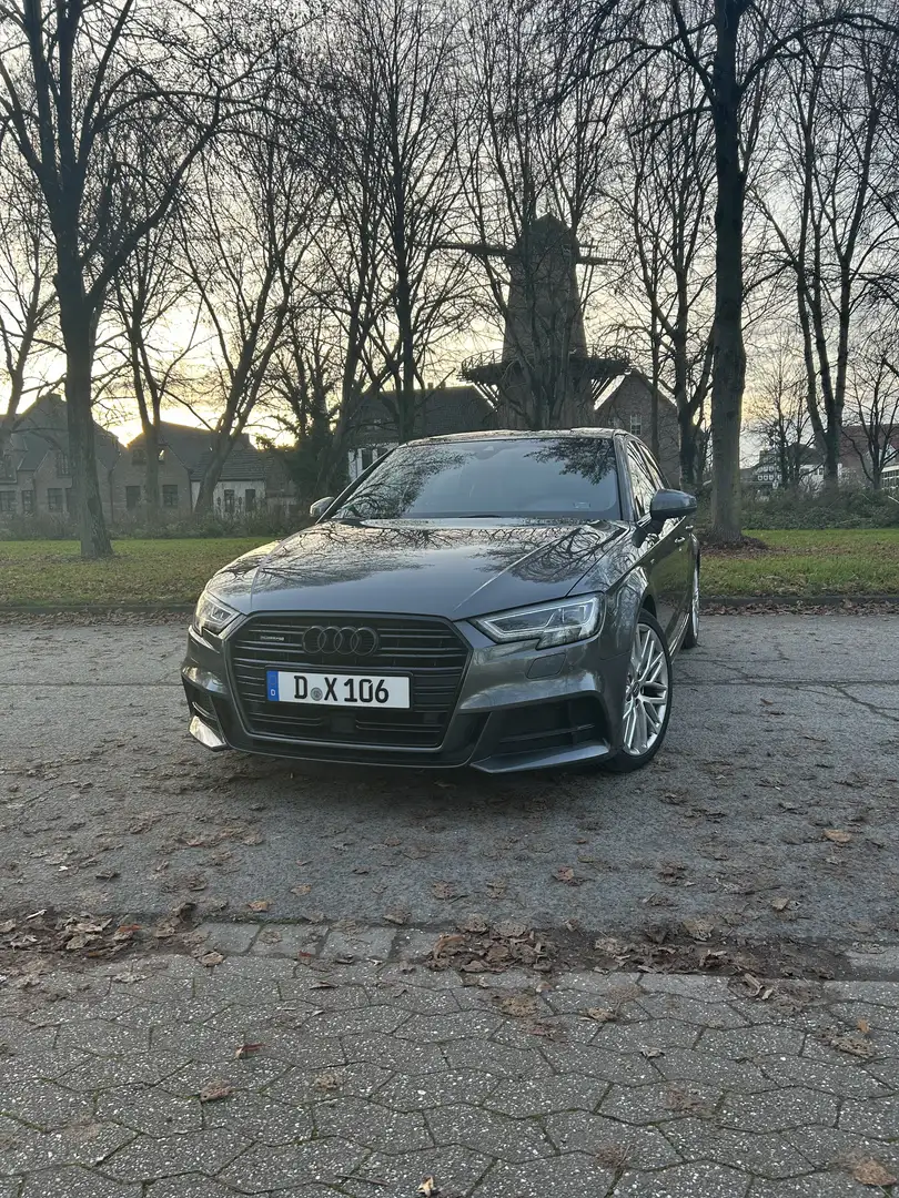 Audi A3 quattro sport Grau - 1
