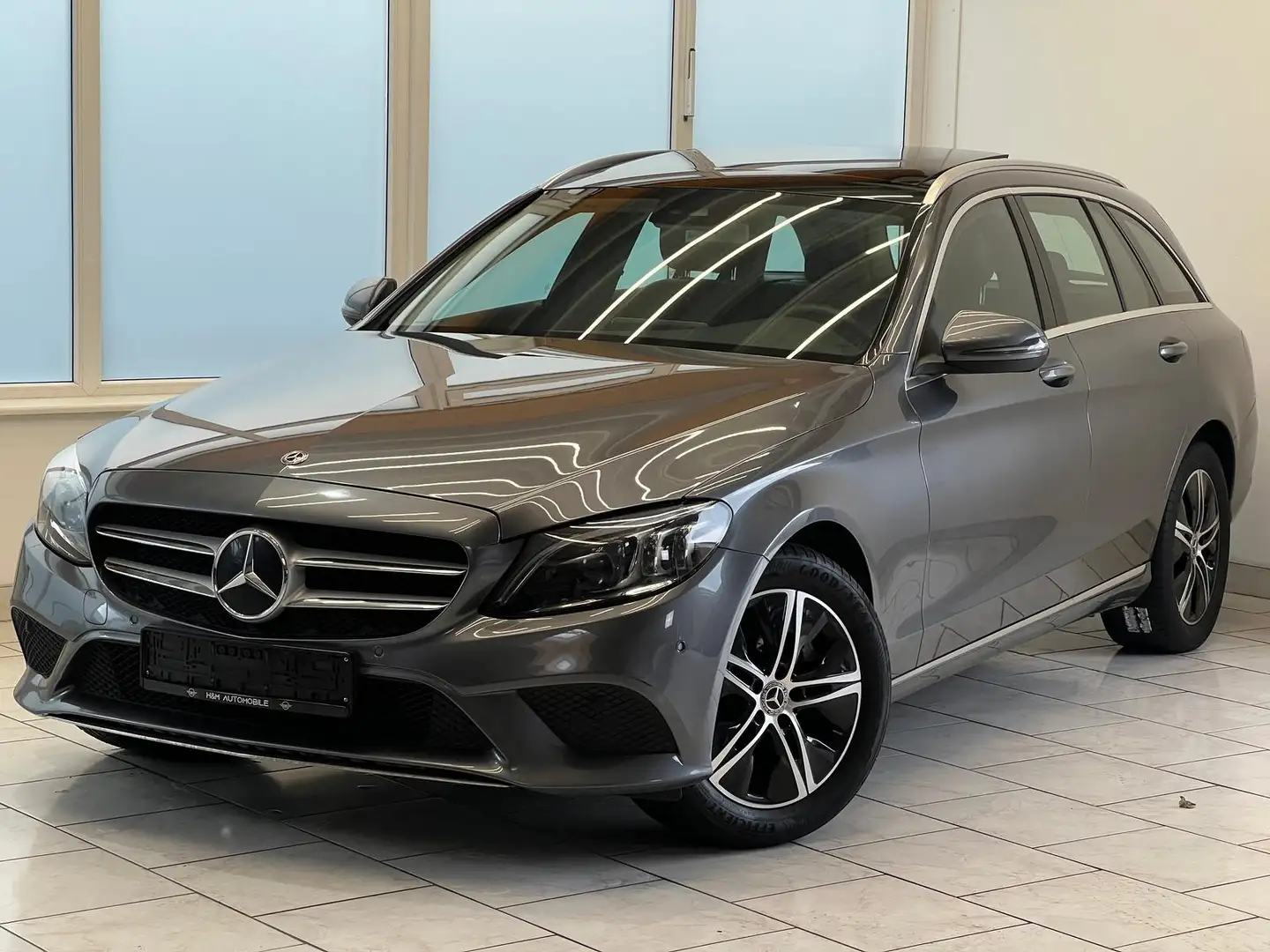 Mercedes-Benz C 220 d T Advantg - LED/AHK/Standheizung/CarPlay Gris - 1