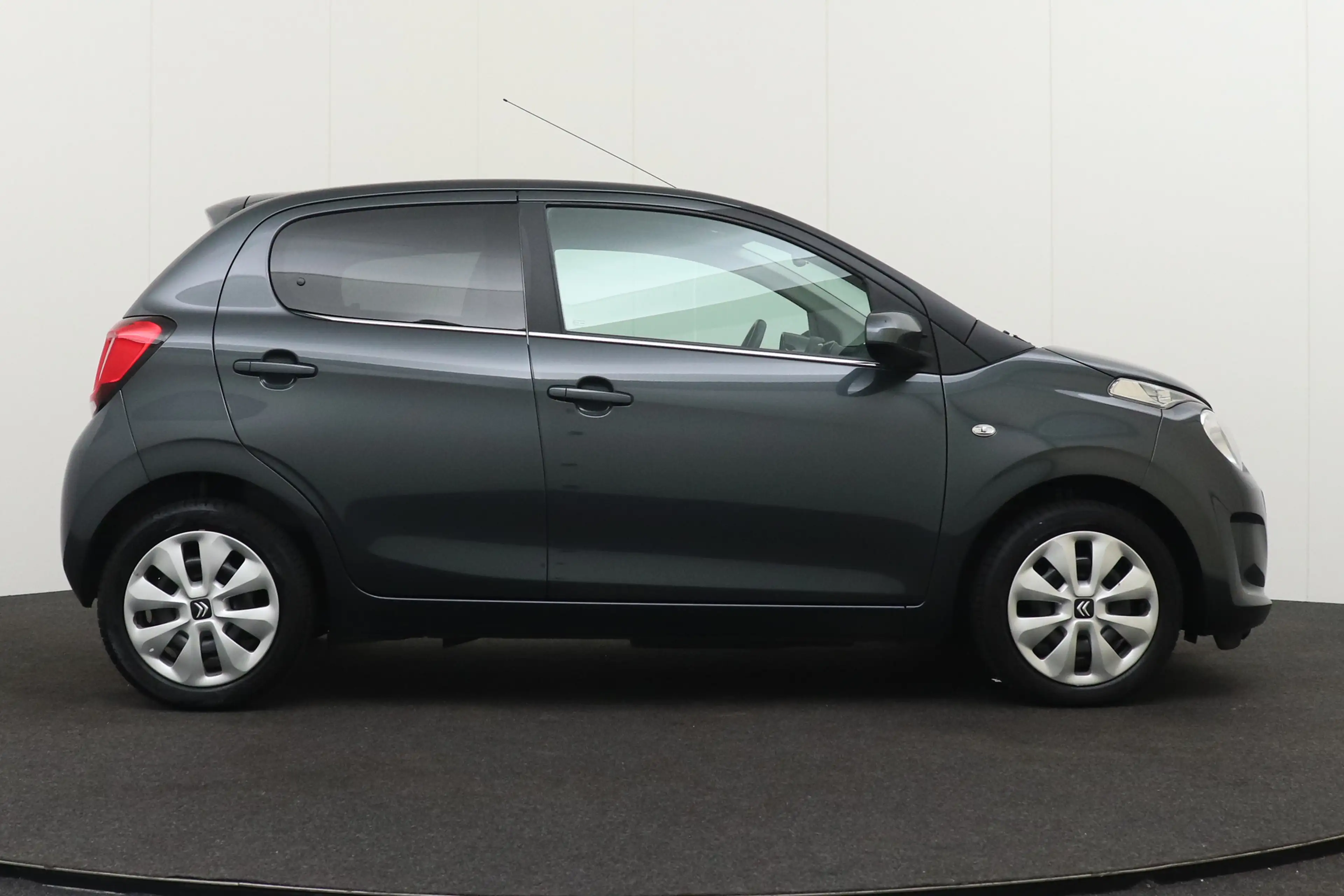 Citroen C1 1.0 VTi Pack Comfort Bluetooth LED DAB — photo 6