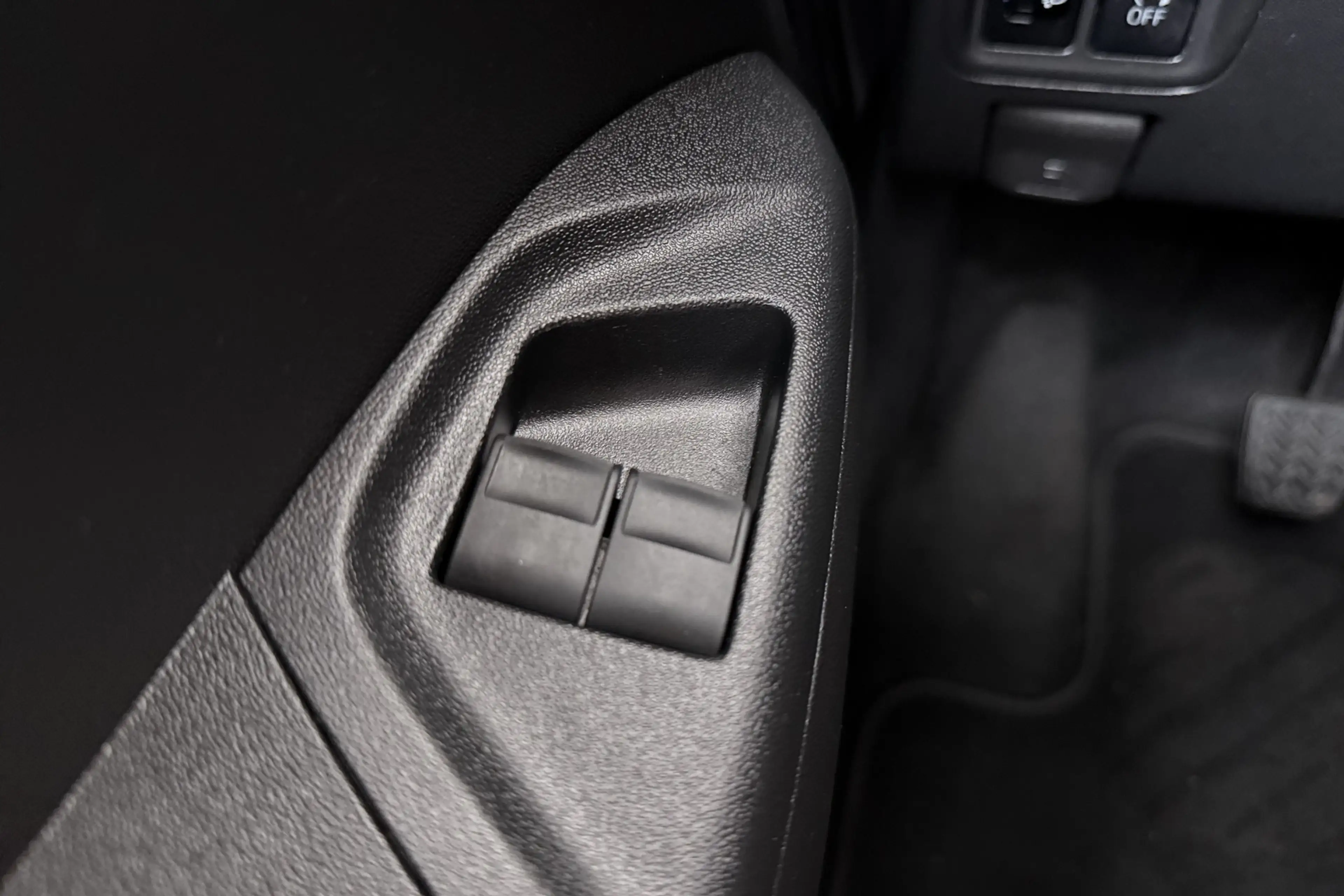 Citroen C1 1.0 VTi Pack Comfort Bluetooth LED DAB — photo 15