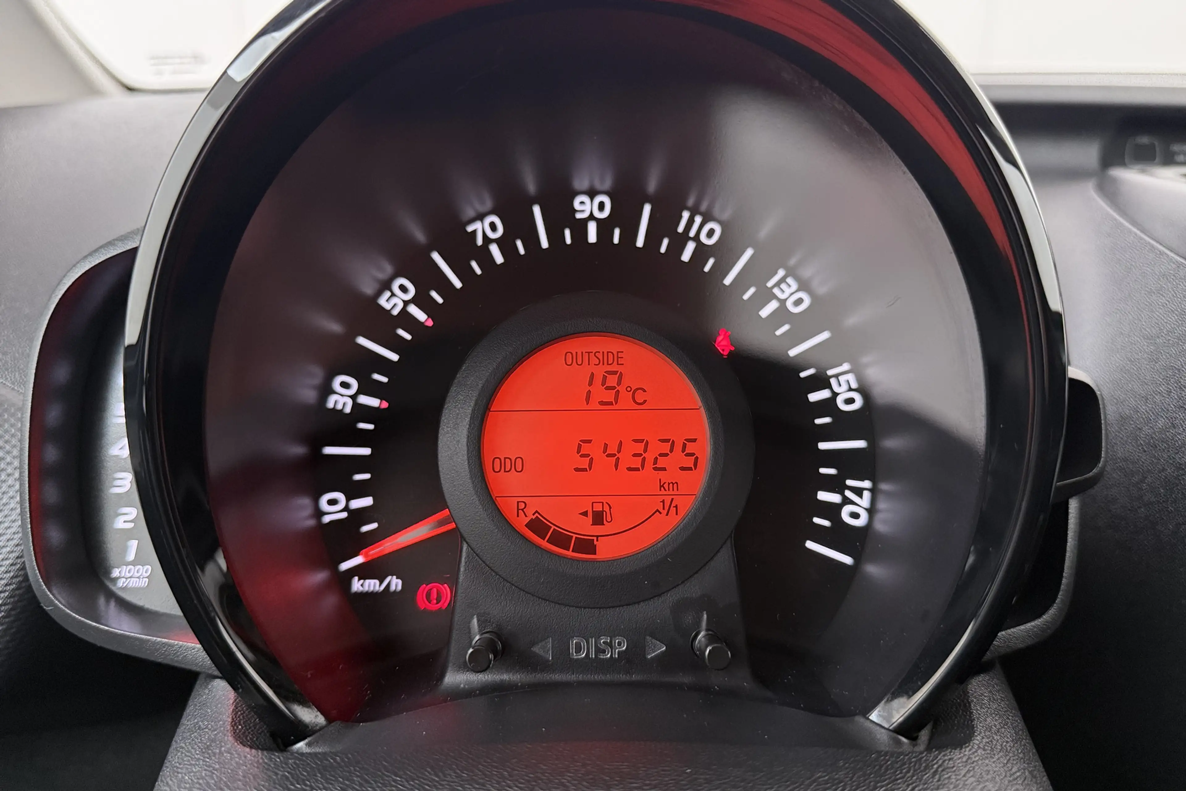 Citroen C1 1.0 VTi Pack Comfort Bluetooth LED DAB — photo 19
