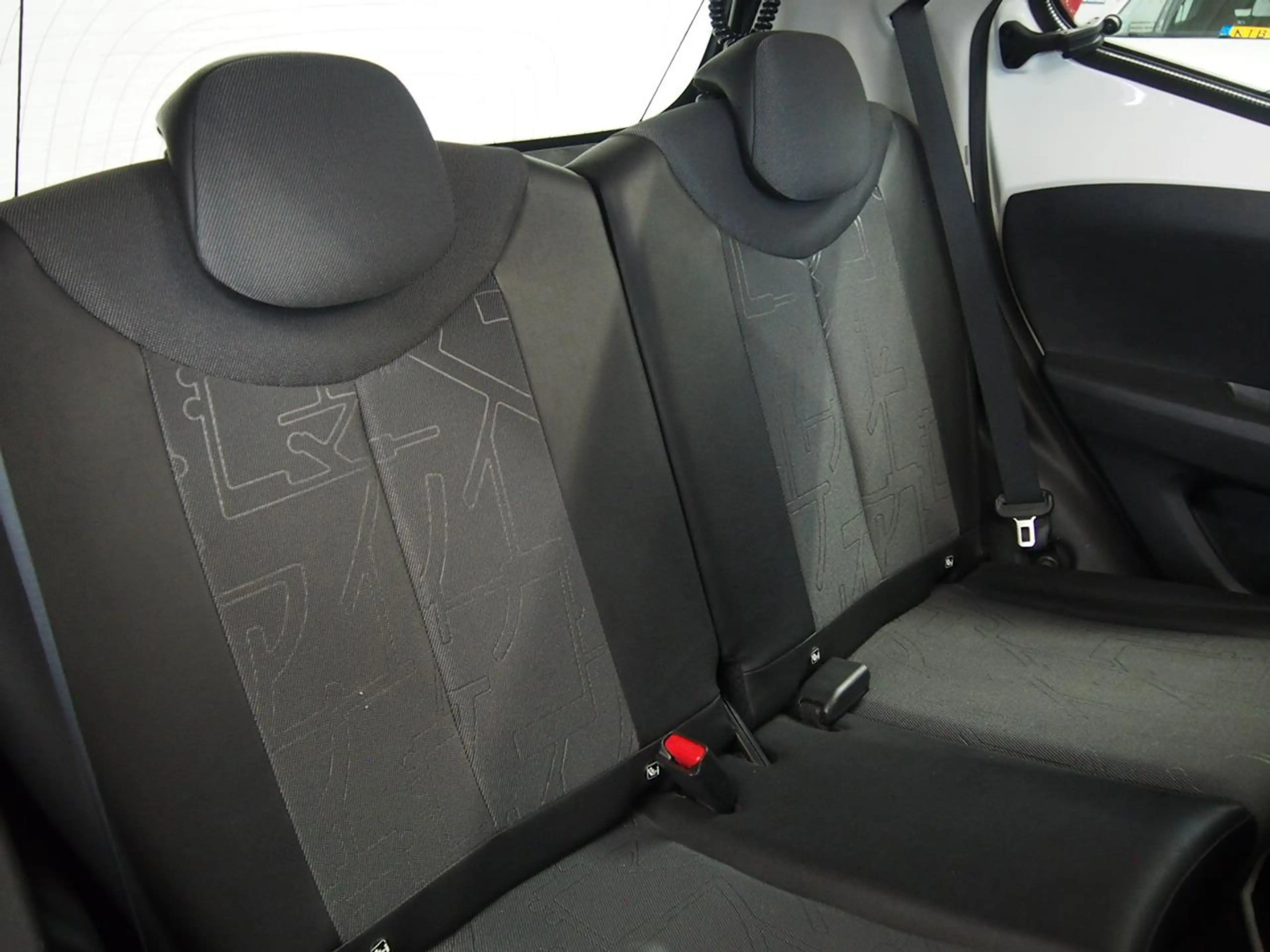 Toyota Aygo 1.0 VVT-i x-wave Camera Sunroof (APK:Nieuw) Incl.G — photo 10