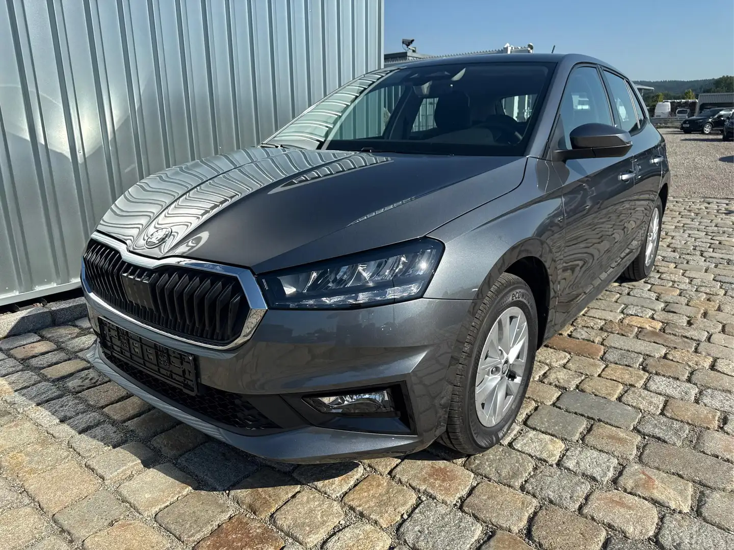 Skoda Fabia EXTRA PLUS 1.0 TSI 115 PS -5 Jahre Garantie-Sma... Grau - 1