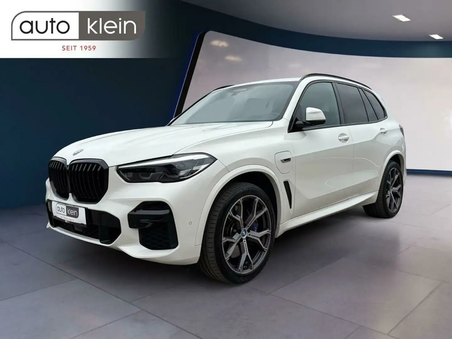 BMW X5 xDrive 45e M Sport *AHK/Garantie/21 Zoll* Weiß - 1