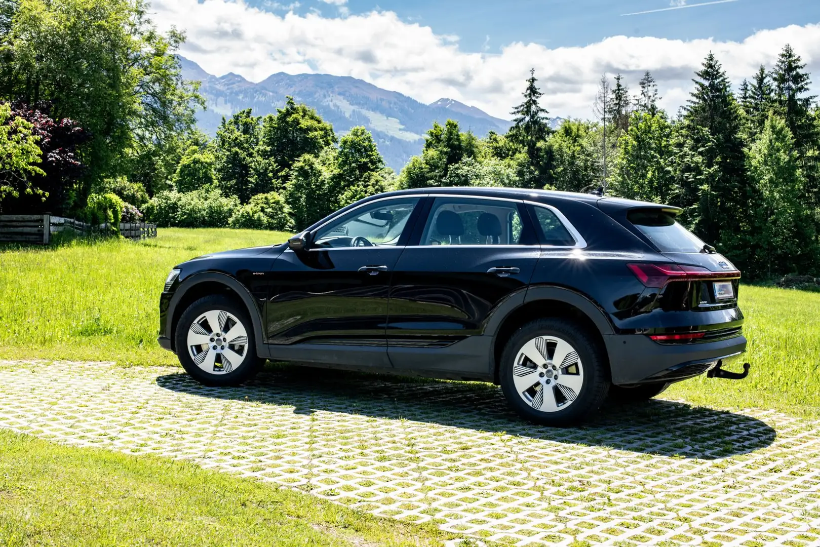 Audi e-tron e-tron 50 quattro 71kWh Business Business - 1