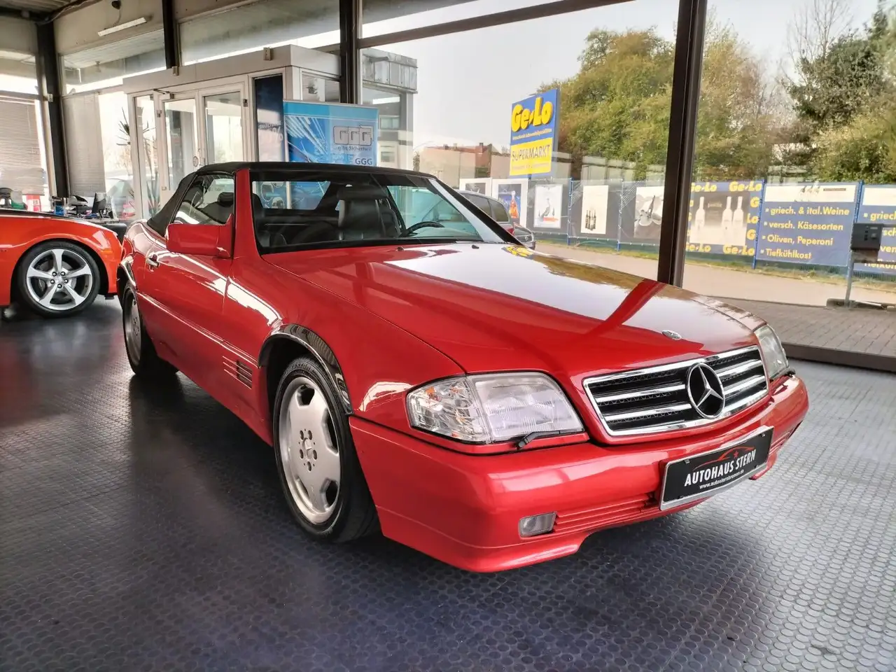 Mercedes-Benz SL 300