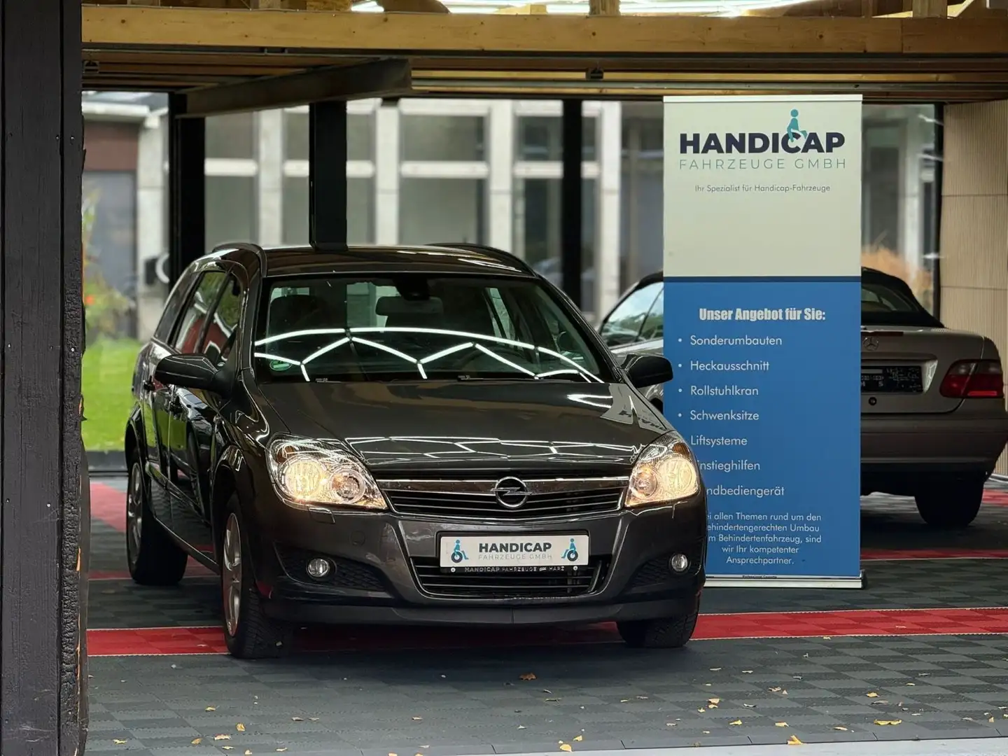 Opel Astra H Caravan Edition Gris - 1