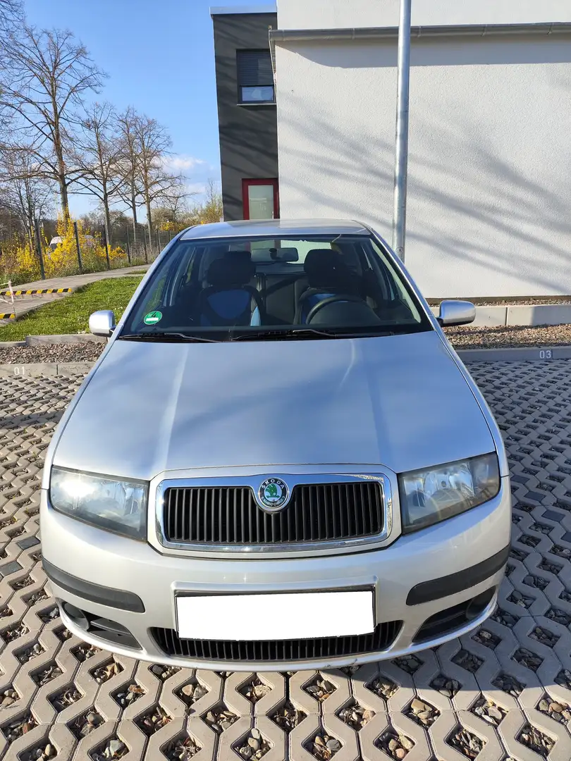 Skoda Fabia Fabia 1.4 16V Combi Classic Silber - 2