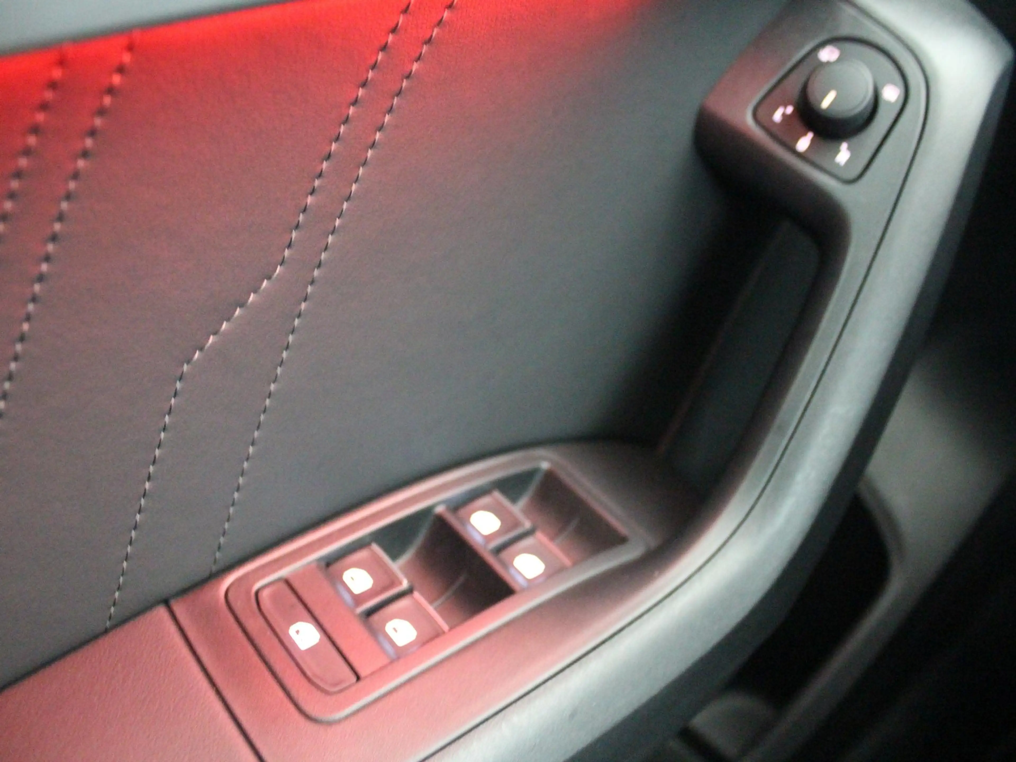 SEAT Ateca 1.0 TSI FR Business Intense Stoelverwarming/ Stuur — photo 6