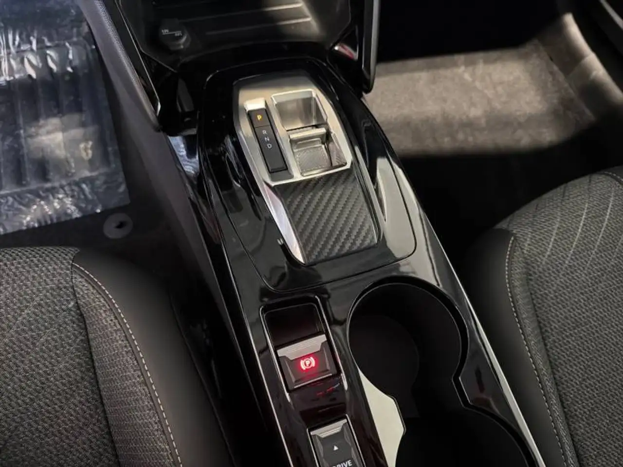 Peugeot 208 2 1.2 HYBRID 110 e-DSC6 Allure, миниатюра 18