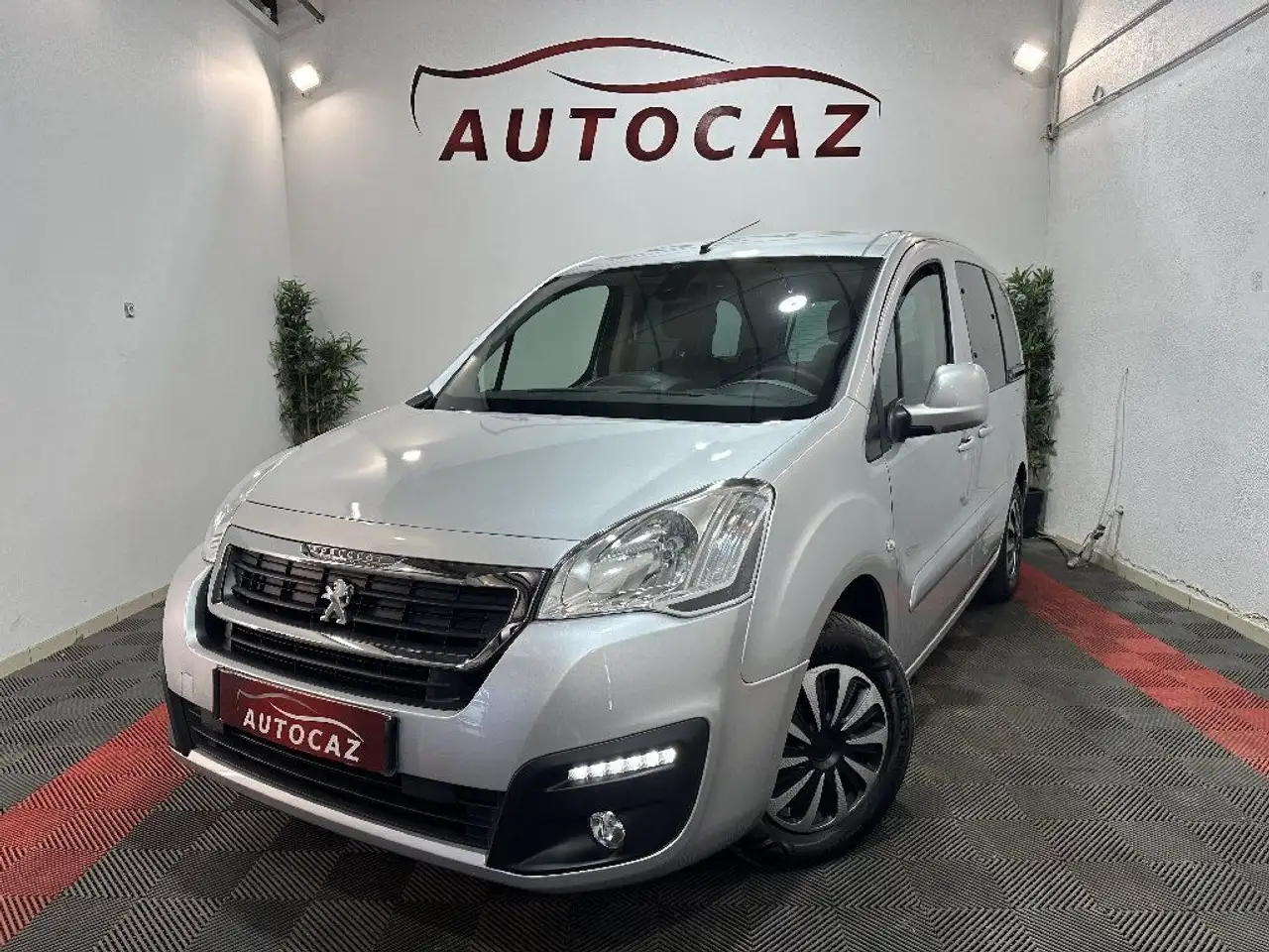 Peugeot Partner TEPEE 1.6 BlueHDi 100ch BVM5 Active