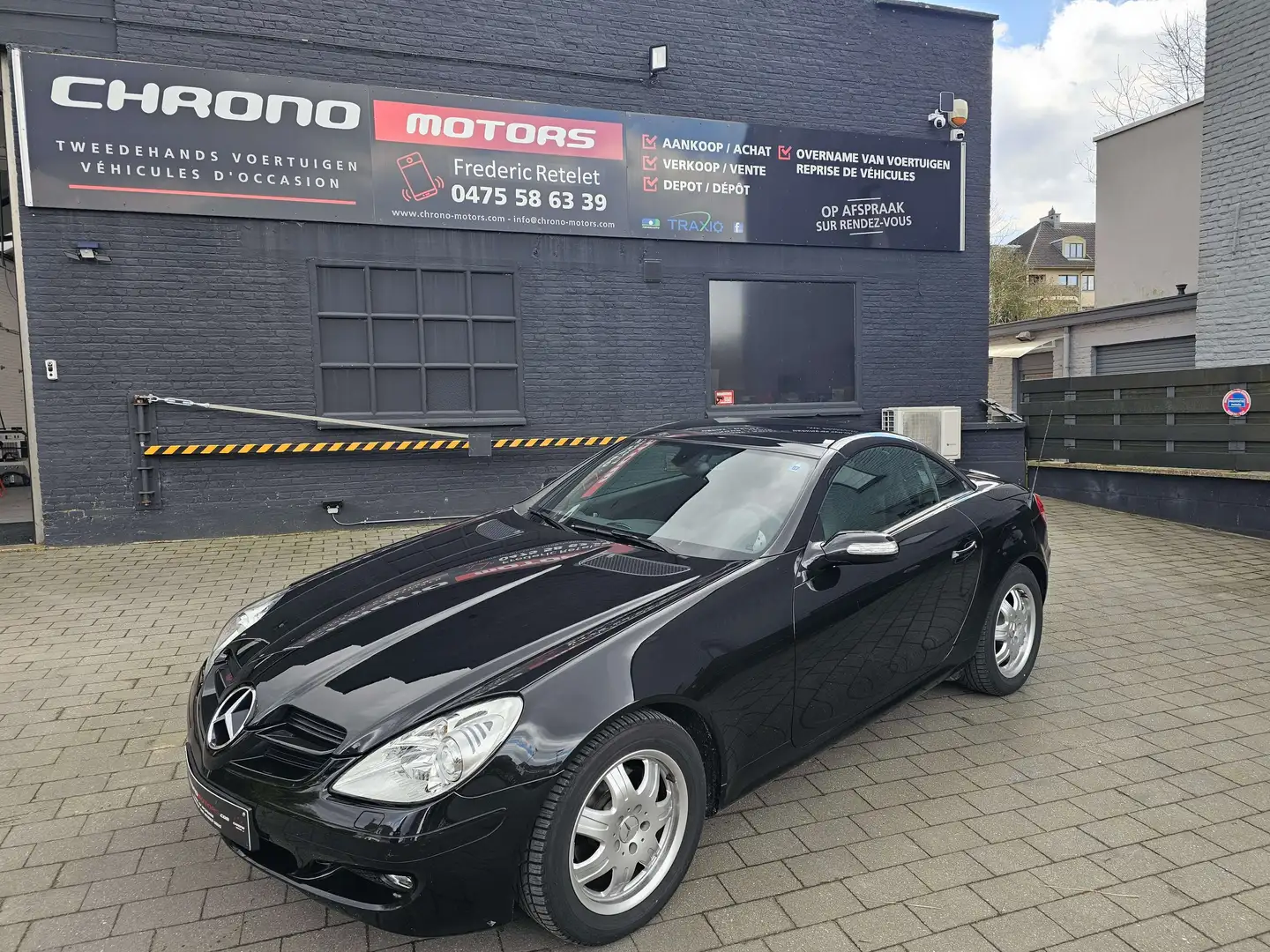Mercedes-Benz SLK 200 Xénon B-Auto Gps Airscarf Pdc Cuir Garantie Noir - 2