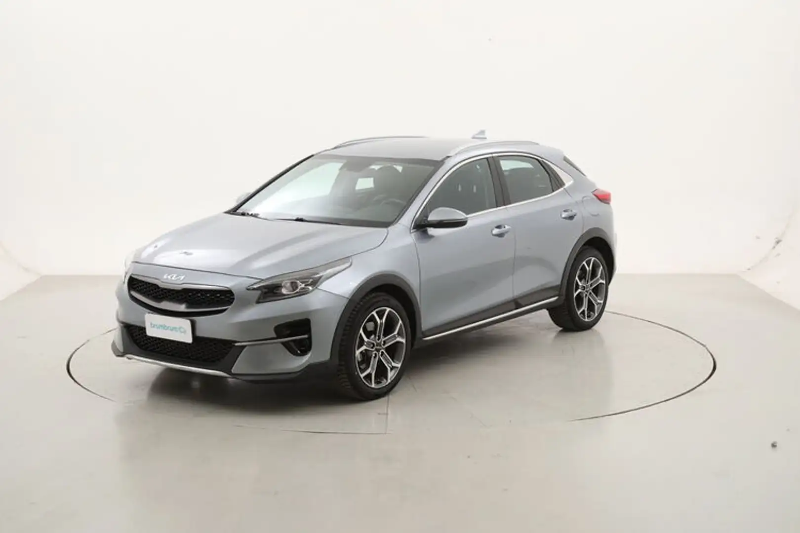 Kia XCeed Hybrid Business DCT 1.5 Mild Hybrid 160CV Silber - 1