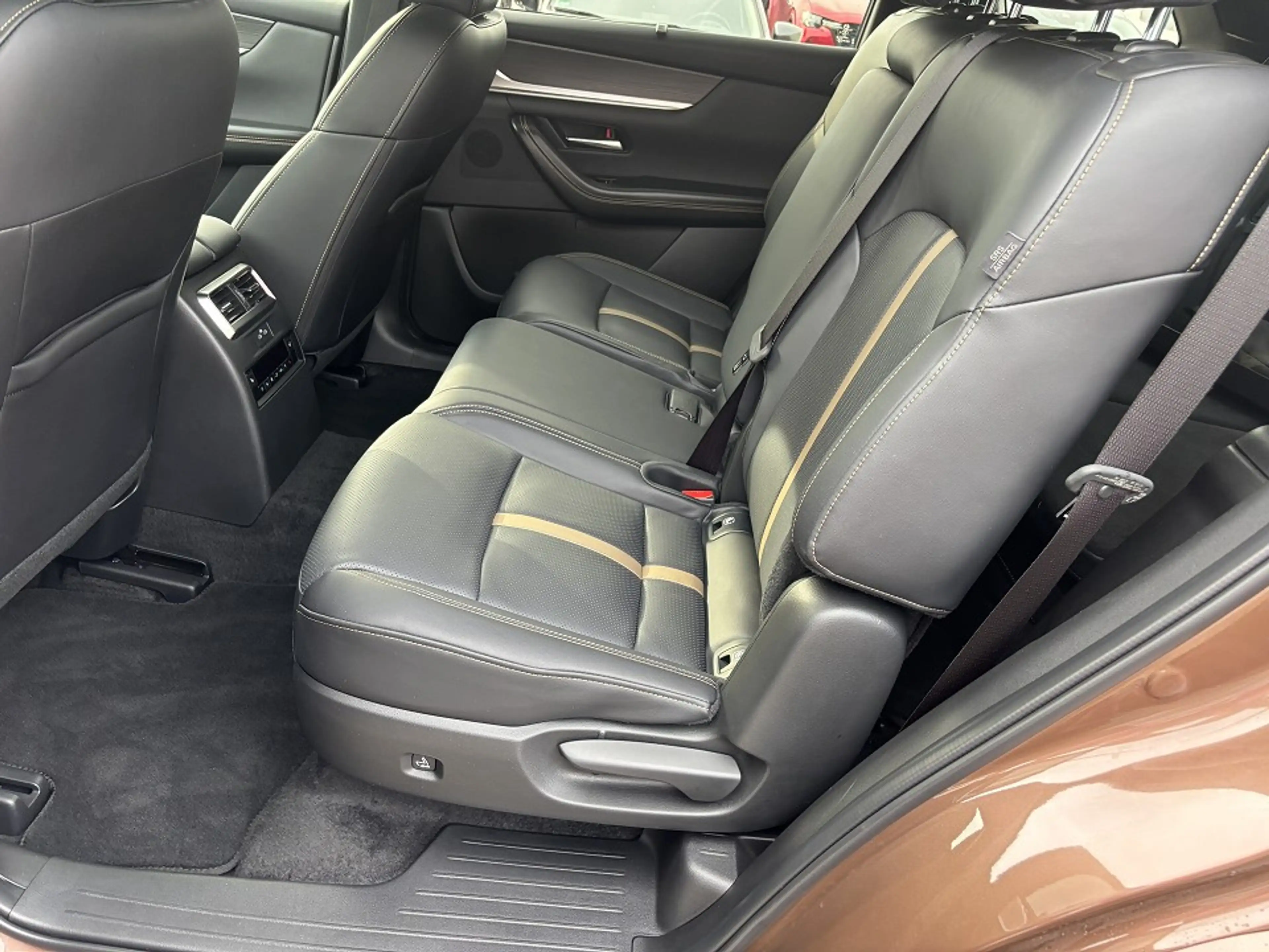 Mazda CX-80 e-SKYACTIV PHEV 327 AWD HOMURA PLUS — photo 9