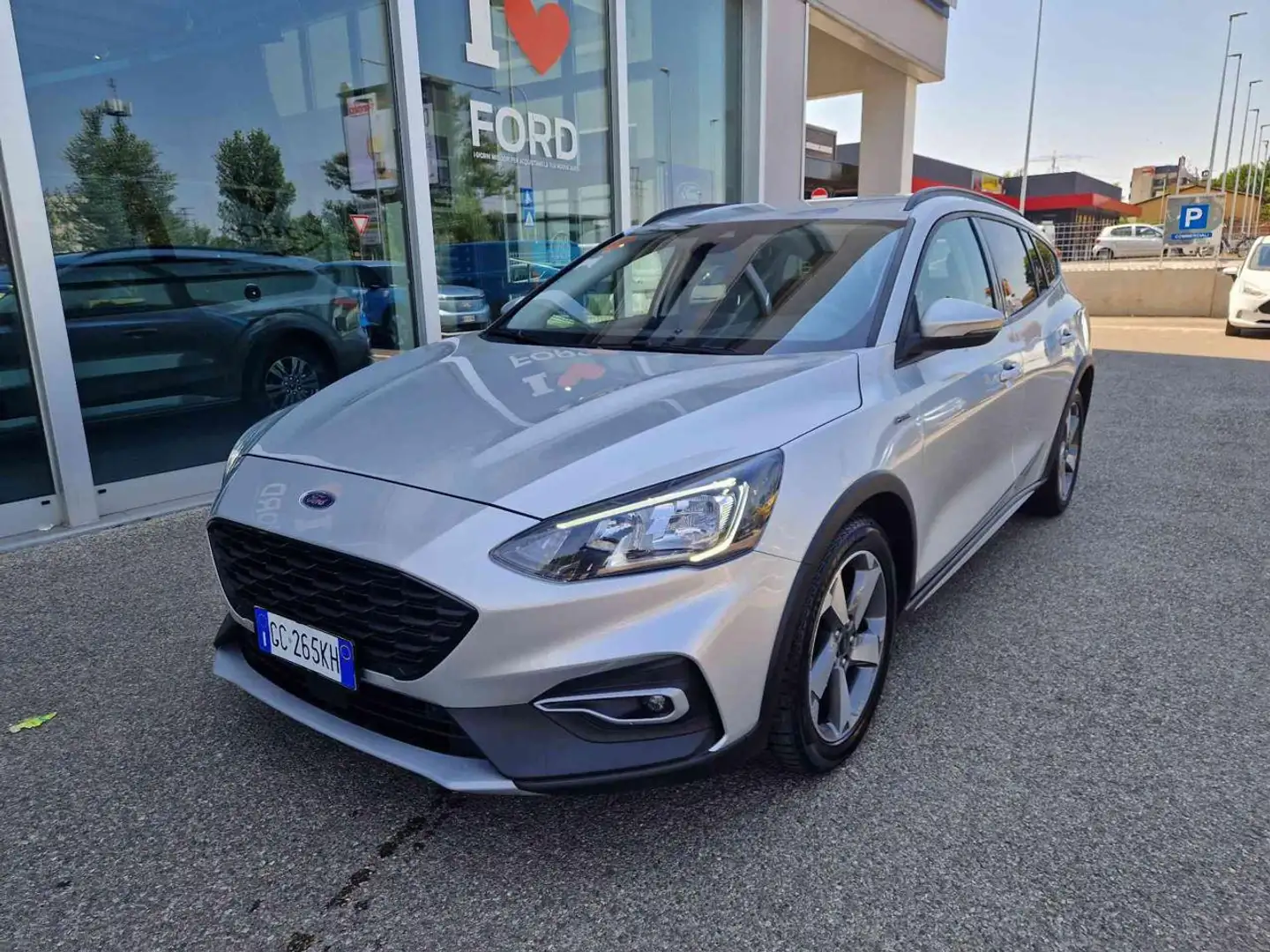 Ford Focus 1.0 EcoBoost Hybrid 125 CV SW Active Grigio - 1