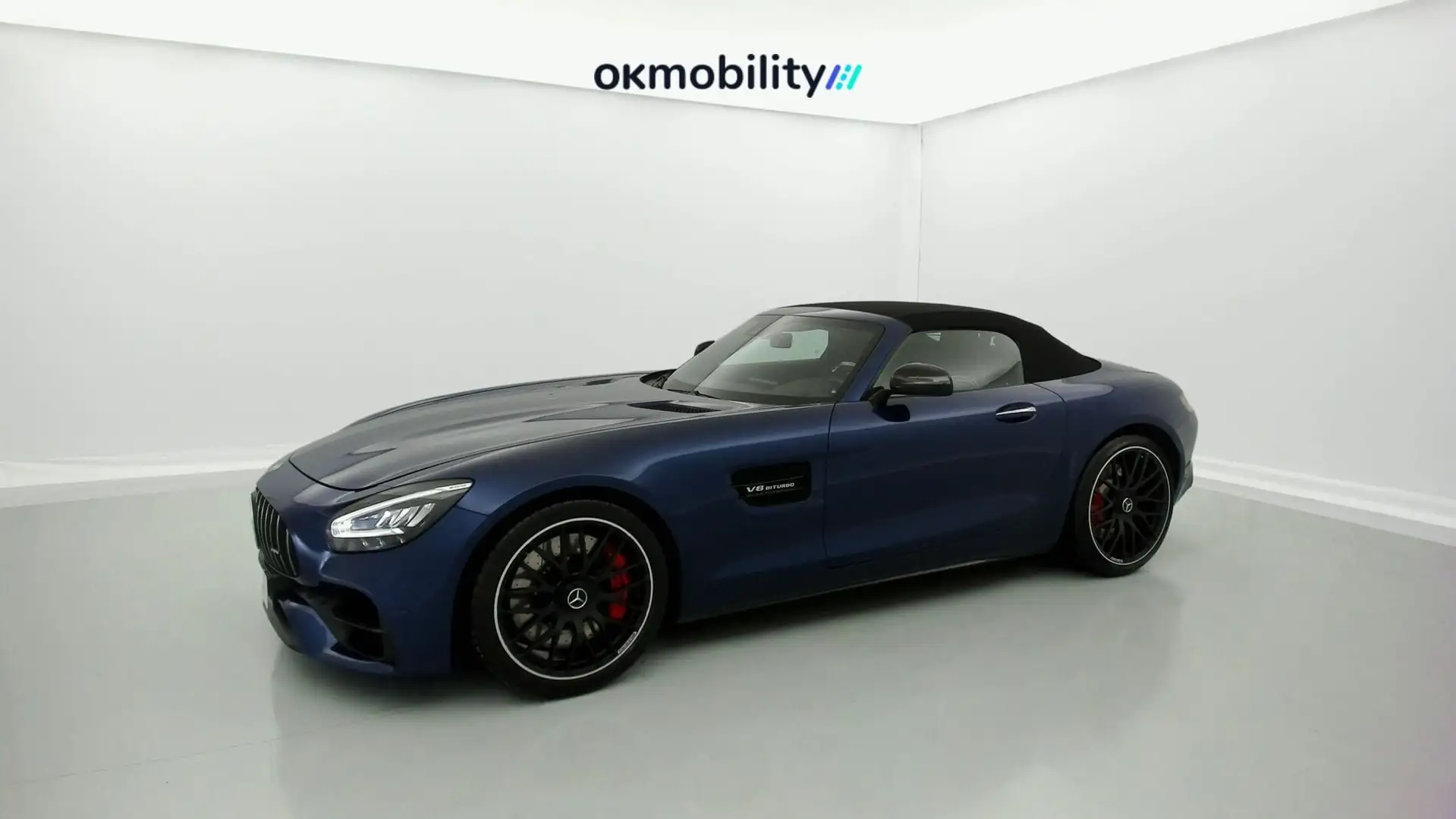 Mercedes-Benz AMG GT Roadster S Bleu - 2