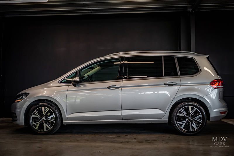 Volkswagen Touran 7PLACES* Touran 1.5 TSI Highline Business OPF DSG Highline Business — photo 2
