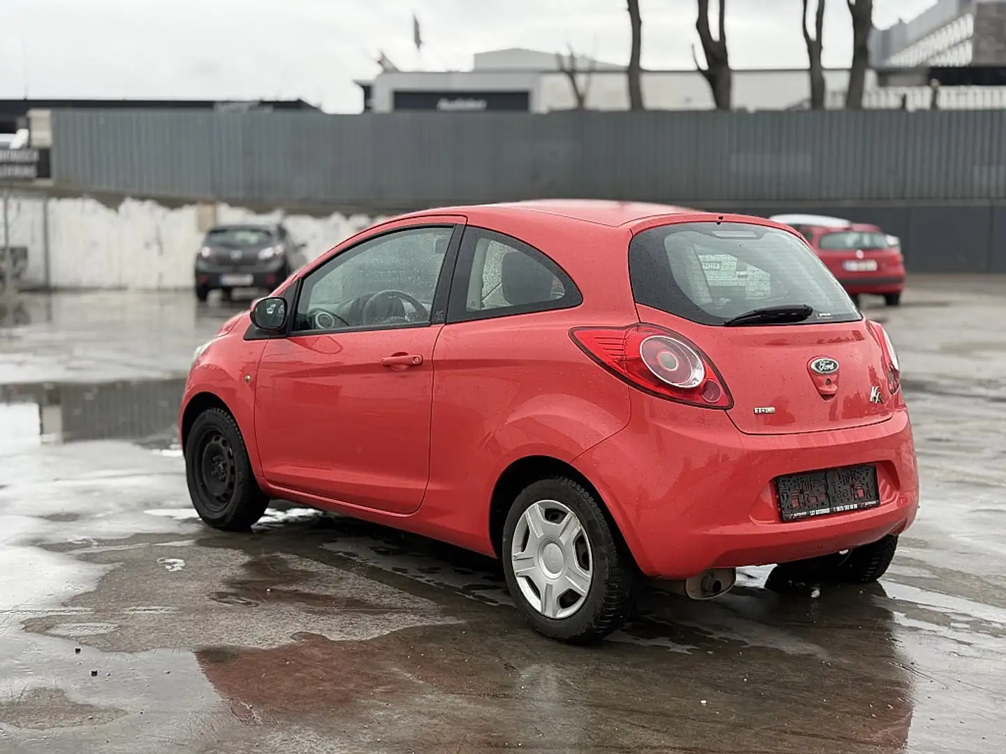 Ford Ka/Ka+ Ka 1,3 Ambiente TDCI |PICKERL BIS 10/2025| Rouge - 2
