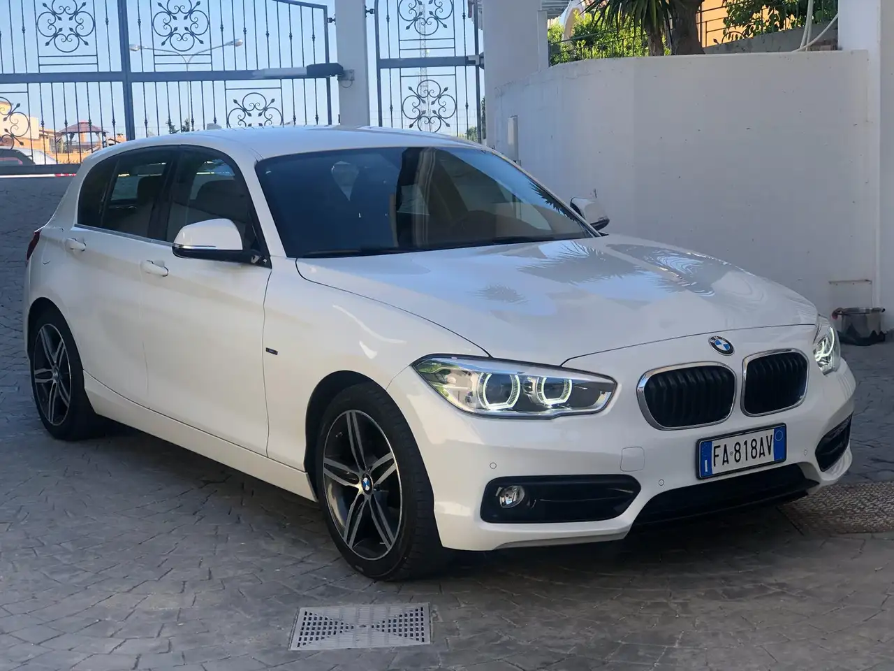 BMW 118