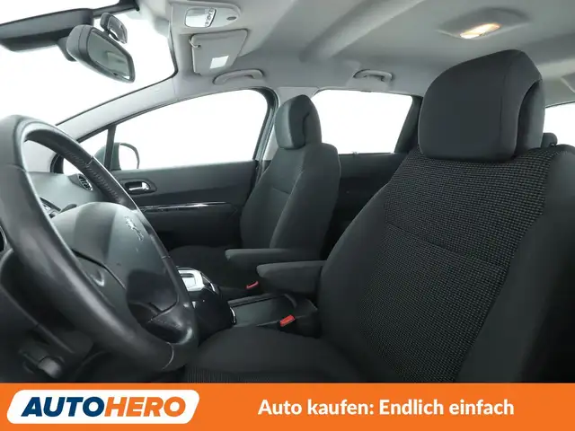 Peugeot 5008 view 10