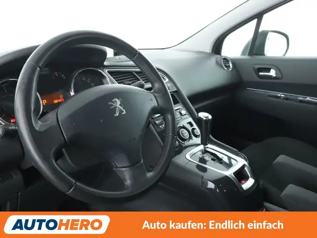 Peugeot 5008 view 11
