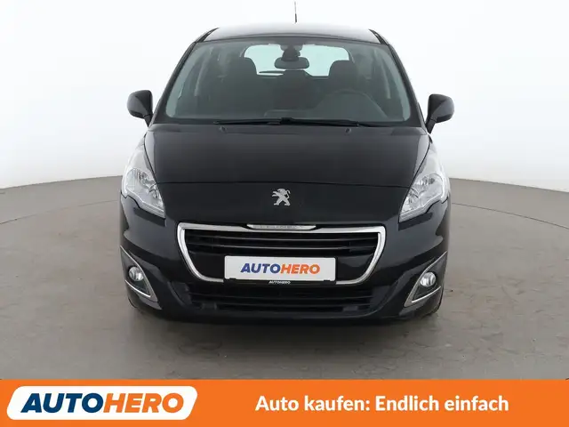 Peugeot 5008 view 9
