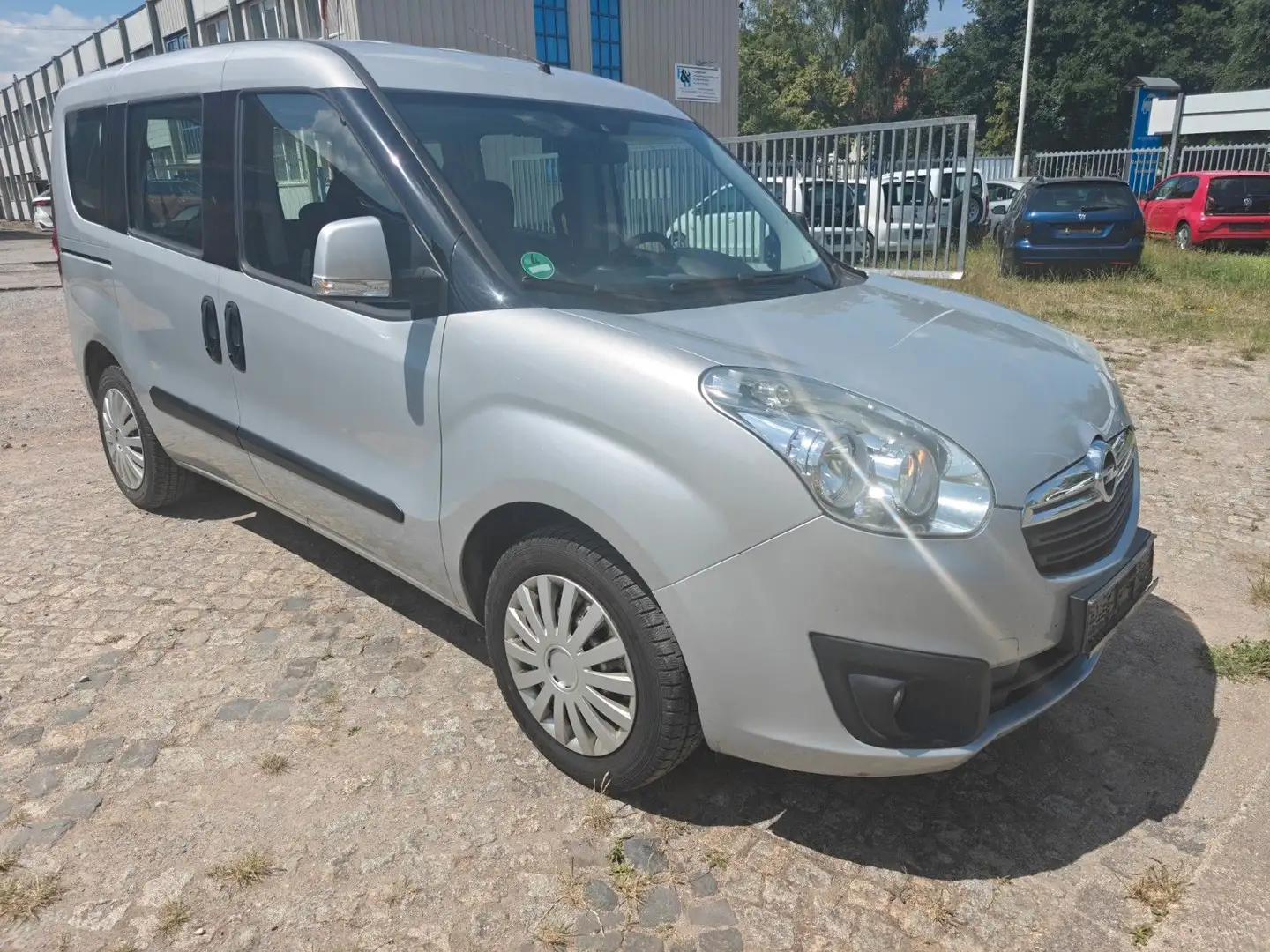 Opel Combo D Edition L1H1 Silber - 1