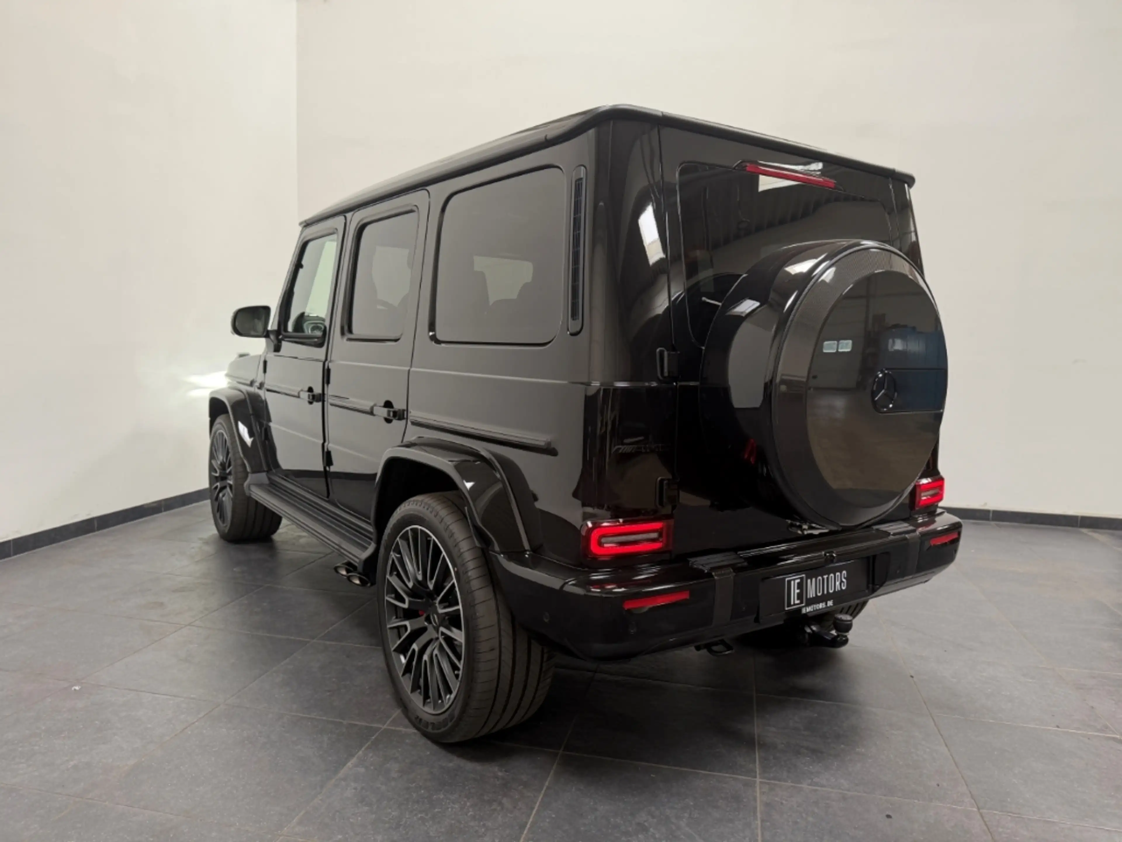 Mercedes-Benz G 63 AMG A22/FULLCARBON/TV/WINTERP/PLATINWHITE — photo 6