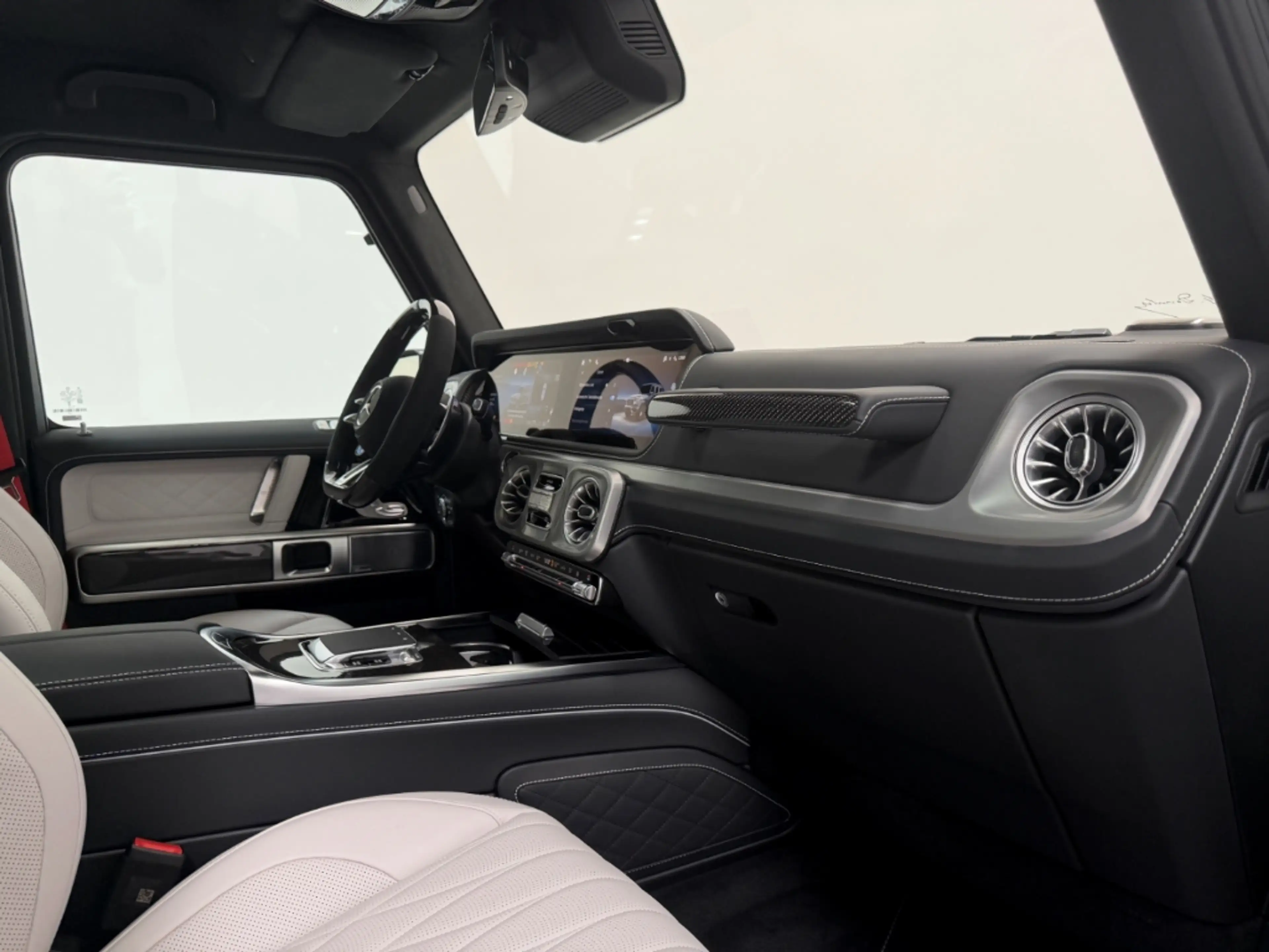 Mercedes-Benz G 63 AMG A22/FULLCARBON/TV/WINTERP/PLATINWHITE — photo 12