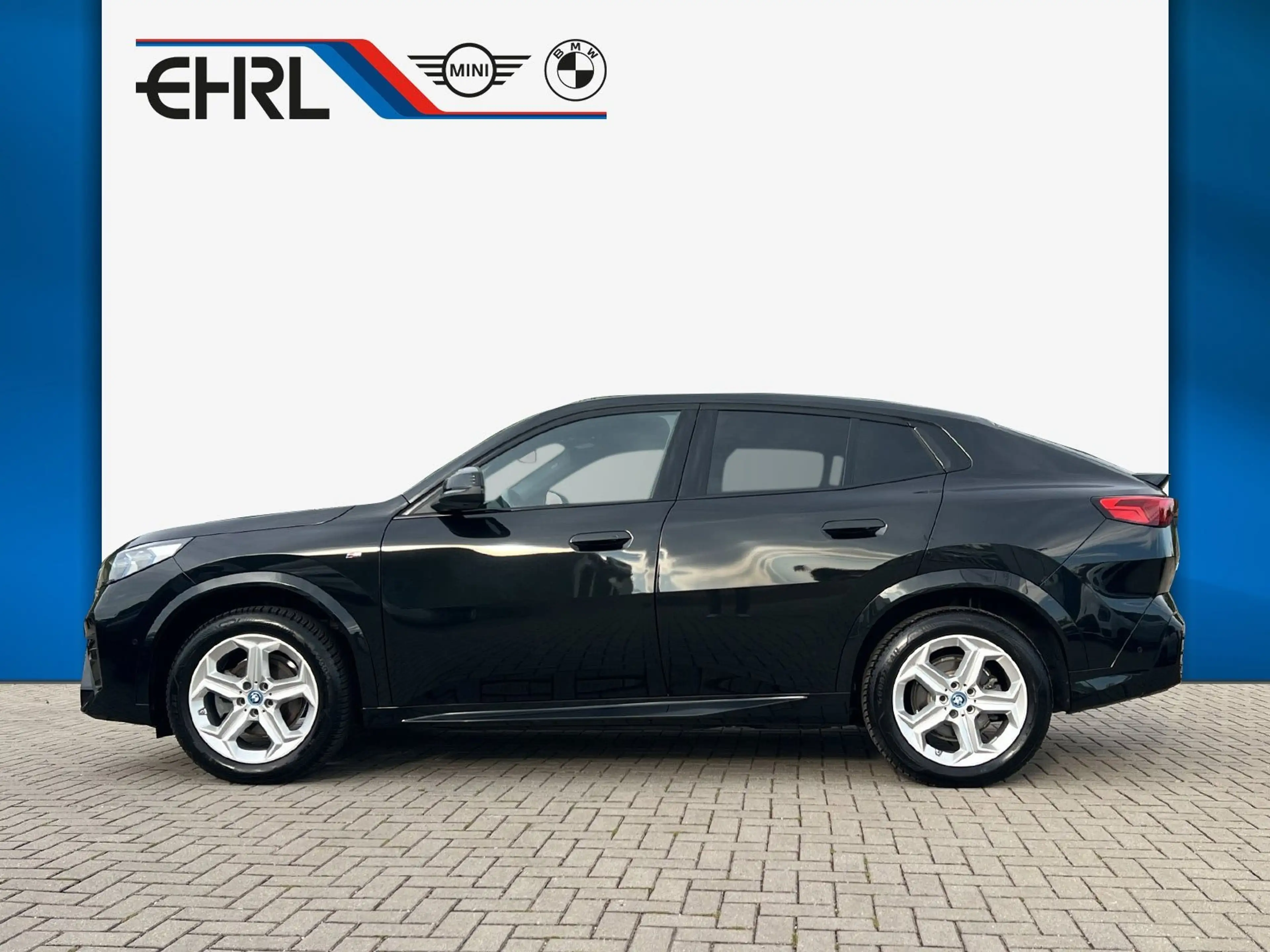 BMW iX2 eDrive20 M Sport AHK DA+ Aktivsitz RFK hk HiFi — photo 4