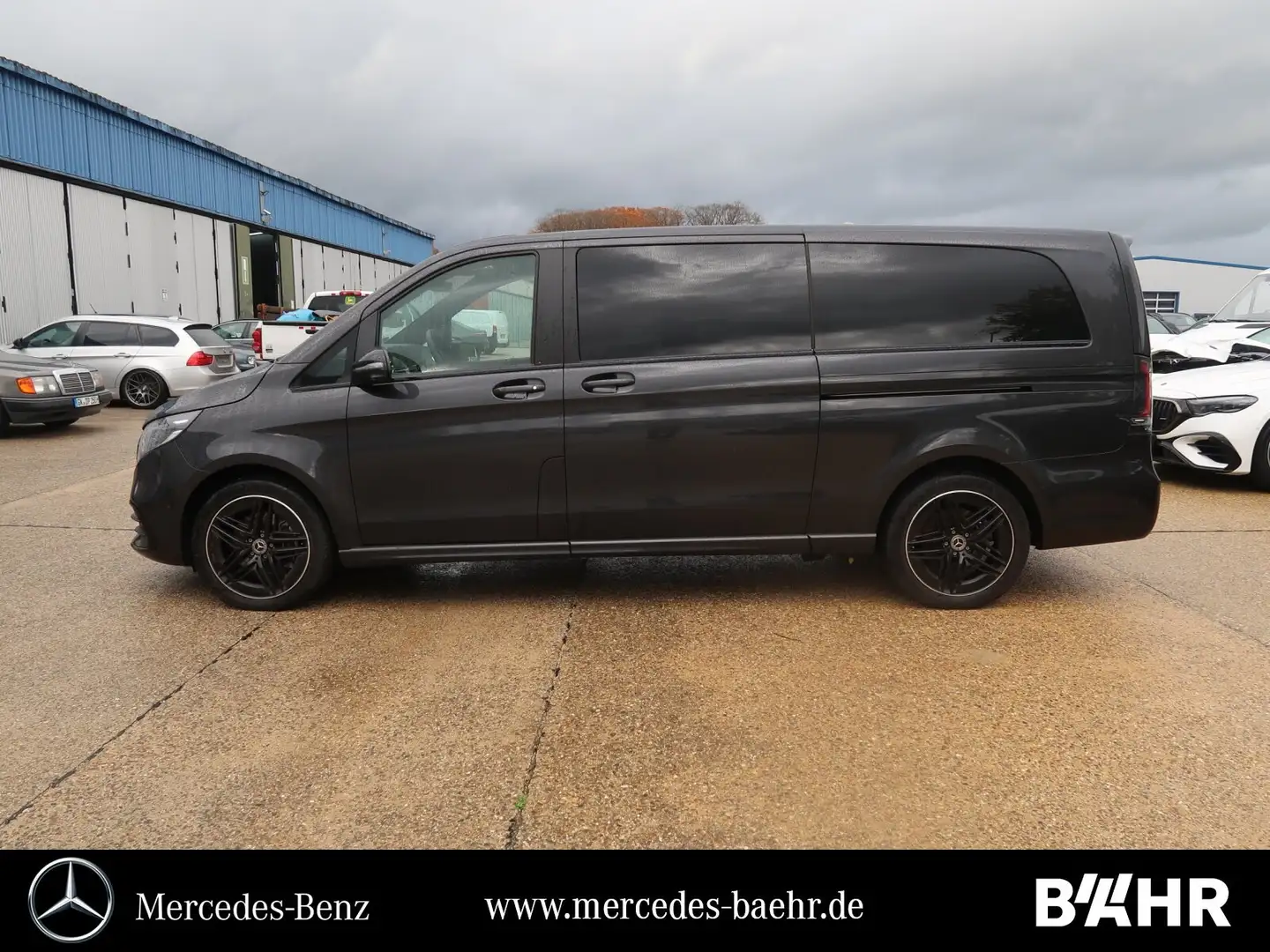 Mercedes-Benz V 300 V 300 d 4M Extralang Verkauf nur an Gewerbe/AMG Grau - 2