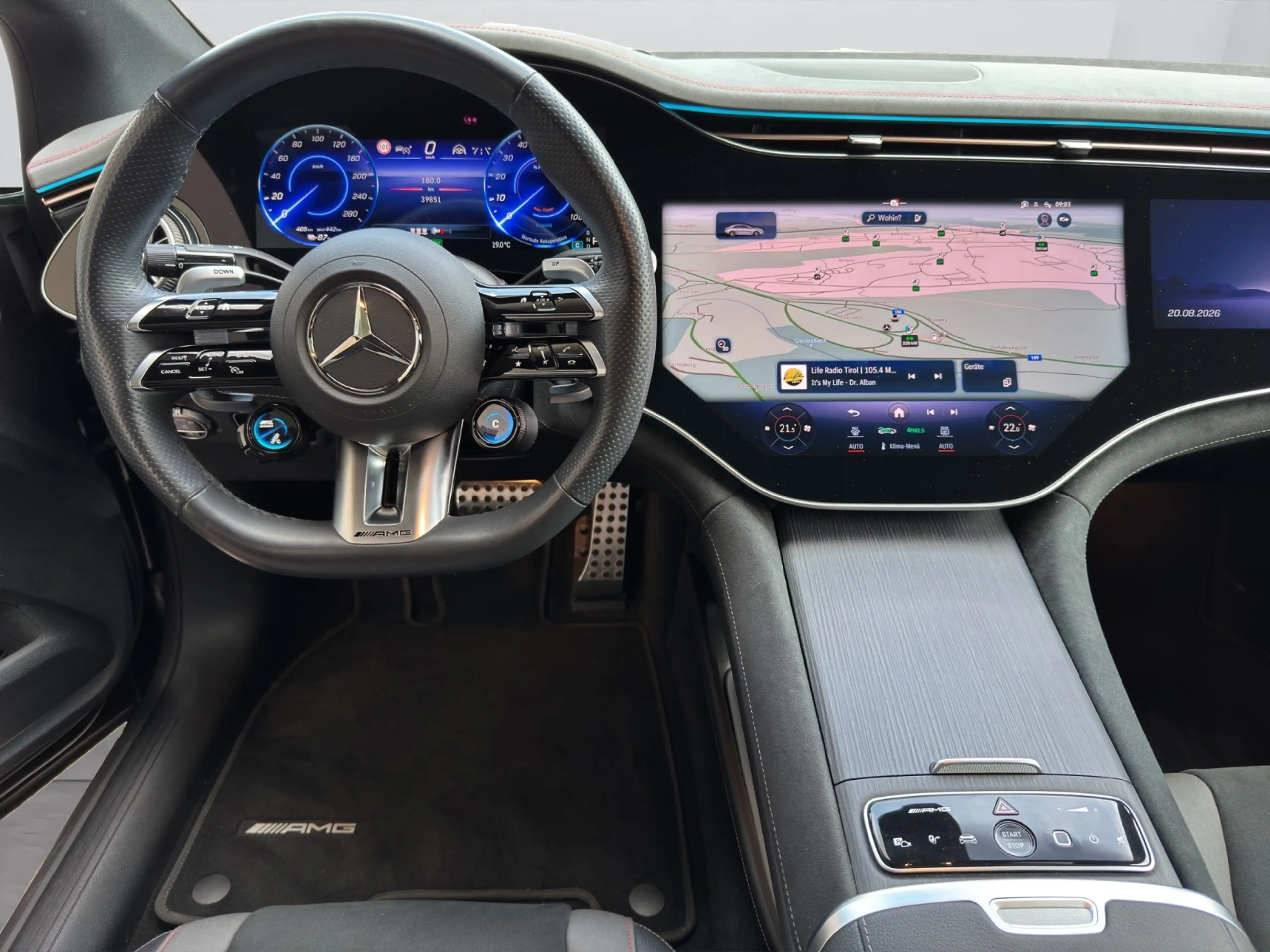 Mercedes-Benz EQE 53 AMG 4MATIC+ — photo 12