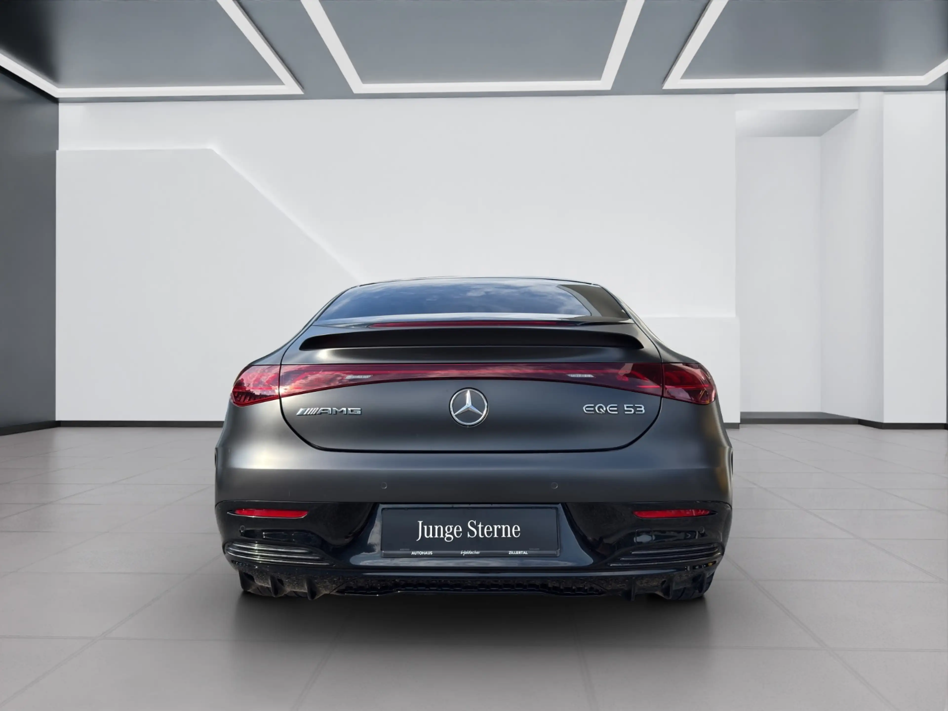 Mercedes-Benz EQE 53 AMG 4MATIC+ — photo 6