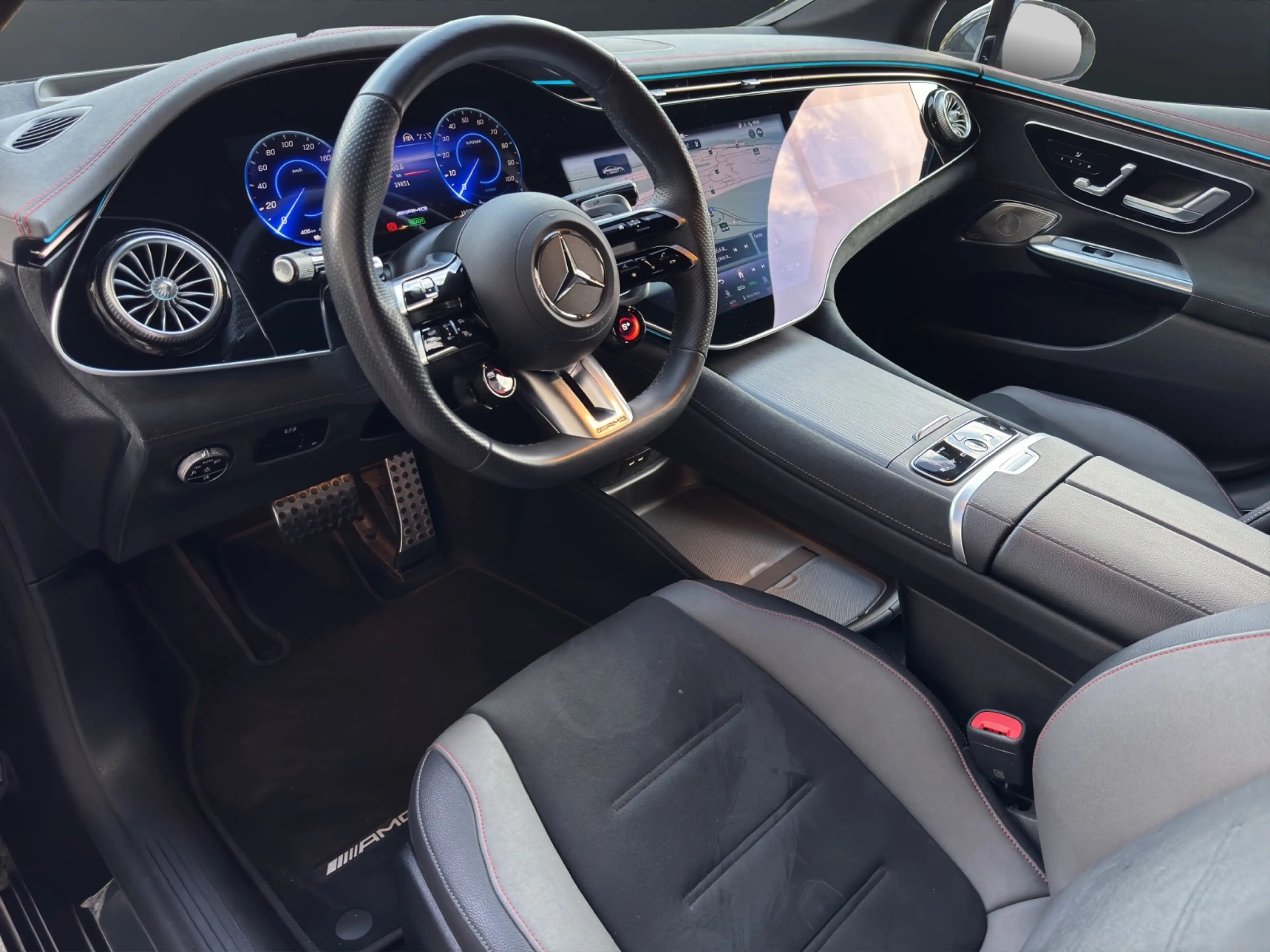 Mercedes-Benz EQE 53 AMG 4MATIC+ — photo 8