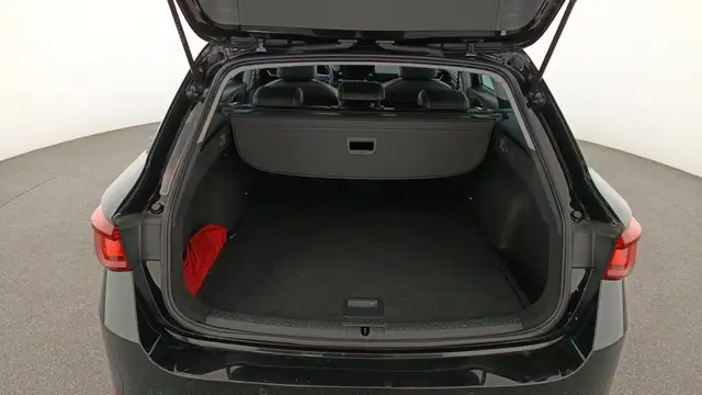 Seat Leon view 7
